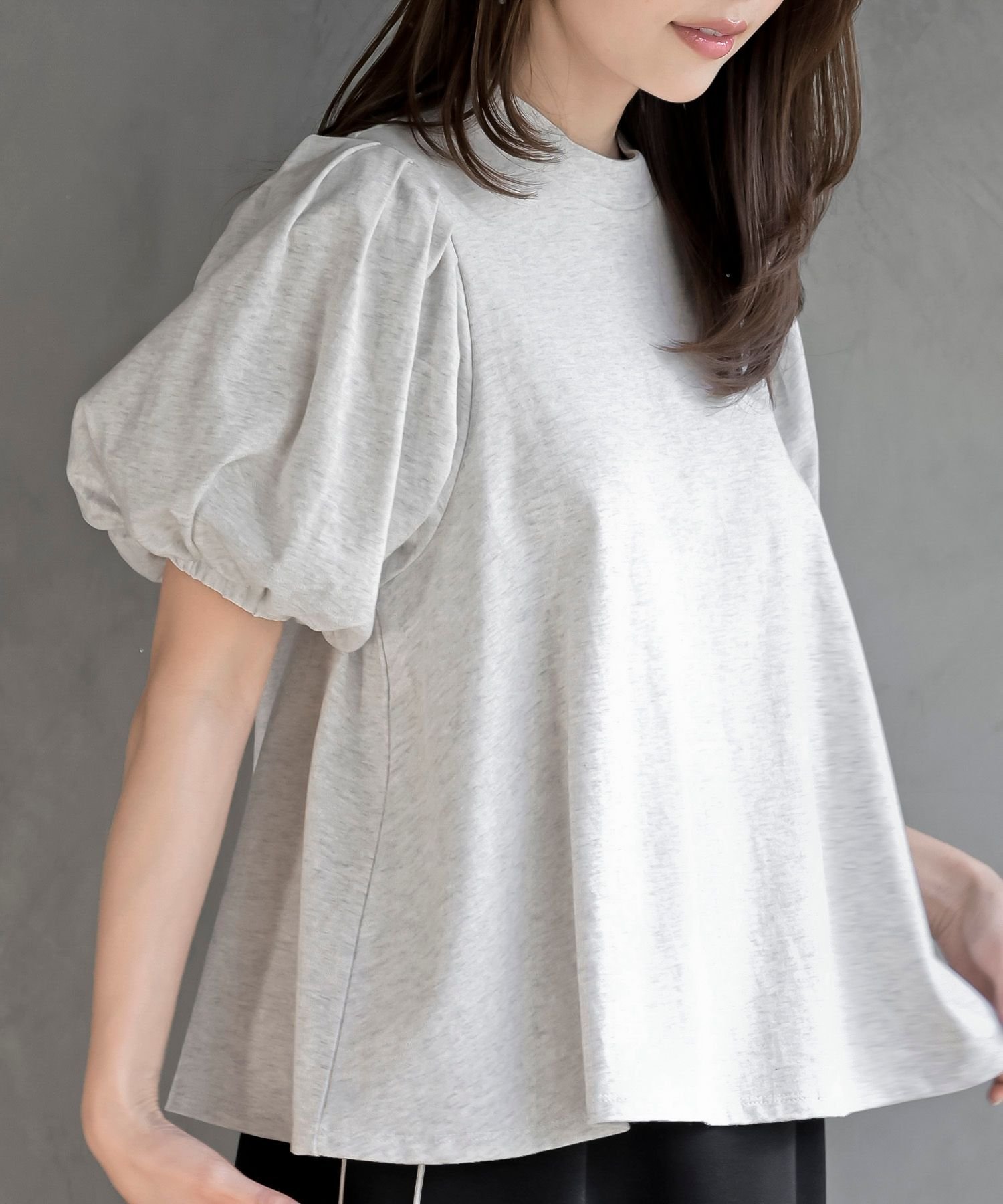 【アールピーエス/rps】のスタンドカラーパフスリーブT インテリア・キッズ・メンズ・レディースファッション・服の通販 founy(ファウニー) 　ファッション　Fashion　レディースファッション　Fashion for Women　カットソー　Cut and Sewn Top　ガーリー　Girly, Feminine Style　シンプル　Simple, Minimal　スタンド　Stand Collar, Upright Stand　スリーブ　Sleeve, Long Sleeve / Short Sleeve　フェミニン　Feminine, Girly　フォルム　Silhouette, Form　フレア　Flare, Flared　リボン　Ribbon, Bow　エレガント 上品　Elegant　オートミール|ID: prp329100004981530 ipo3291000000037323037