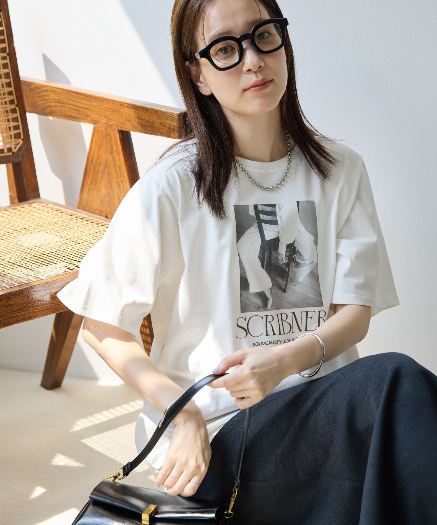 【ディスコート/Discoat】の【Noka】フォトプリントロゴ半袖Tシャツ インテリア・キッズ・メンズ・レディースファッション・服の通販 founy(ファウニー) 　ファッション　Fashion　レディースファッション　Fashion for Women　トップス・カットソー　Cut & Sew Tops　シャツ・ブラウス・オフィスカジュアル　Elegant Blouses & Button-Ups　ロングTシャツ・Tシャツ　Longline T-Shirts & Tees　2026年　2026　2026春夏・S/S　Spring/Summer 2026 SS26　シンプル　Simple, Minimal　プリント　Print, Printed Pattern　モノトーン　Monotone, Black and White　リラックス　Relax, Relaxed Fit　半袖　Short Sleeve, Half Sleeve　夏　Summer　オフホワイト|ID: prp329100004981538 ipo3291000000037323068