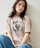 【ディスコート/Discoat】の【Noka】フォトプリントロゴ半袖Tシャツ 大人の最旬トレンドファッション＆コーディネート founy(ファウニー) ファッション Fashion レディースファッション Fashion for Women トップス・カットソー Cut & Sew Tops シャツ・ブラウス・オフィスカジュアル Elegant Blouses & Button-Ups ロングTシャツ・Tシャツ Longline T-Shirts & Tees 2026年 2026 2026春夏・S/S Spring/Summer 2026 SS26 シンプル Simple, Minimal プリント Print, Printed Pattern モノトーン Monotone, Black and White リラックス Relax, Relaxed Fit 半袖 Short Sleeve, Half Sleeve 夏 Summer thumbnail ライトグレー|ID: prp329100004981538 ipo3291000000037323069