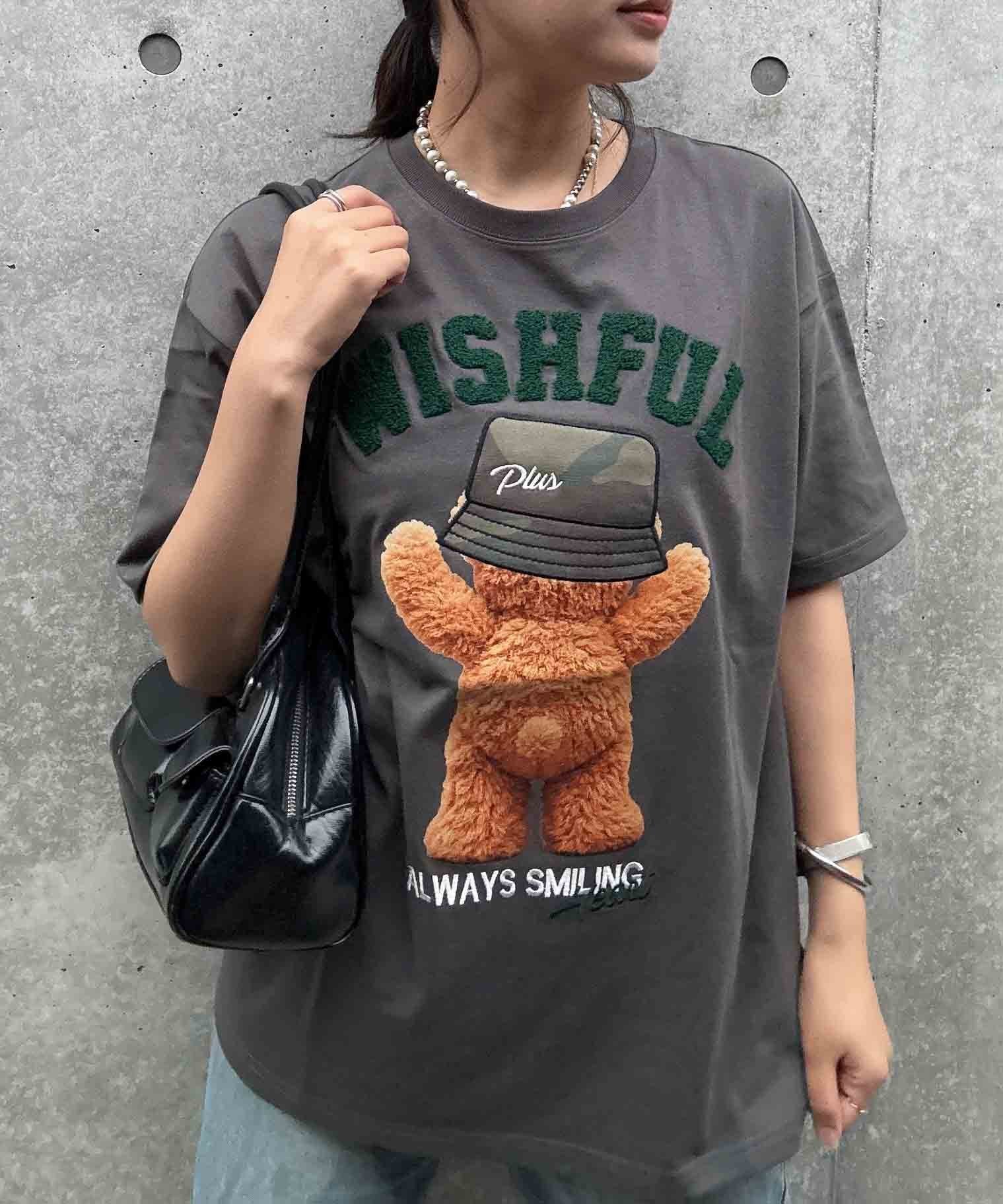 【アズノウアズ プラス/AS KNOW AS plus】の●『ゆったりサイズ』おめかしベア半袖Tシャツ インテリア・キッズ・メンズ・レディースファッション・服の通販 founy(ファウニー) 　ファッション　Fashion　レディースファッション　Fashion for Women　トップス・カットソー　Cut & Sew Tops　シャツ・ブラウス・オフィスカジュアル　Elegant Blouses & Button-Ups　ロングTシャツ・Tシャツ　Longline T-Shirts & Tees　ガーリー　Girly, Feminine Style　デニム　Denim, Jeans Material　ビッグ　Big, Oversized　フロント　Front, Front Design　プリント　Print, Printed Pattern　半袖　Short Sleeve, Half Sleeve　帽子　Hat, Headwear　ミニスカート　Mini Skirt, Short Skirt　再入荷　Restock / Back in Stock　おすすめ　Recommended / Our Picks　CHXメイサイ3|ID: prp329100004981539 ipo3291000000037323074