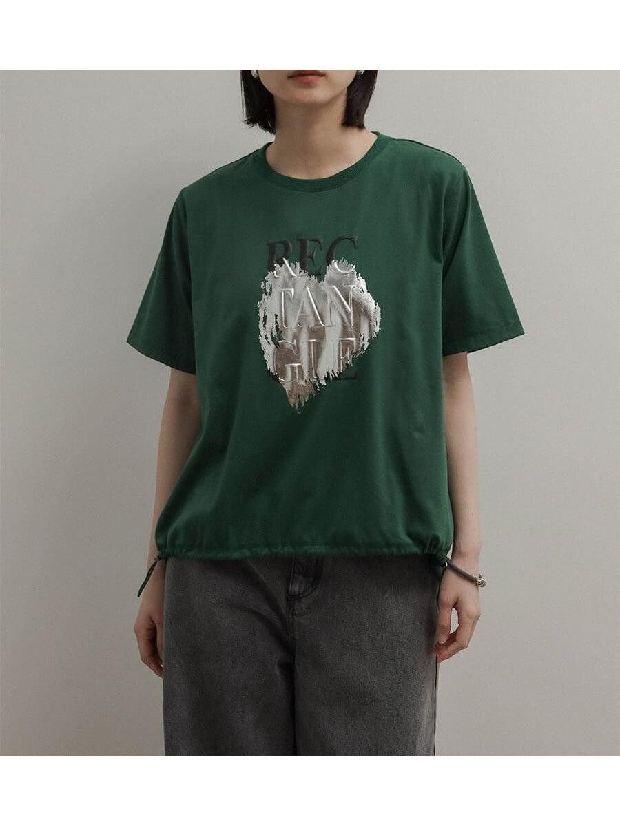 【ラシュッド/LASUD】のドロストヘム箔ロゴTシャツ 大人の最旬トレンドファッション＆コーディネート founy(ファウニー) 　ファッション　Fashion　レディースファッション　Fashion for Women　トップス・カットソー　Cut & Sew Tops　シャツ・ブラウス・オフィスカジュアル　Elegant Blouses & Button-Ups　ロングTシャツ・Tシャツ　Longline T-Shirts & Tees　ドレープ　Drape, Draping Fabric　ドローコード　Drawcord, Drawstring Cord　プリント　Print, Printed Pattern　エレガント 上品　Elegant　 other-1|ID: prp329100004981585 ipo3291000000037323202