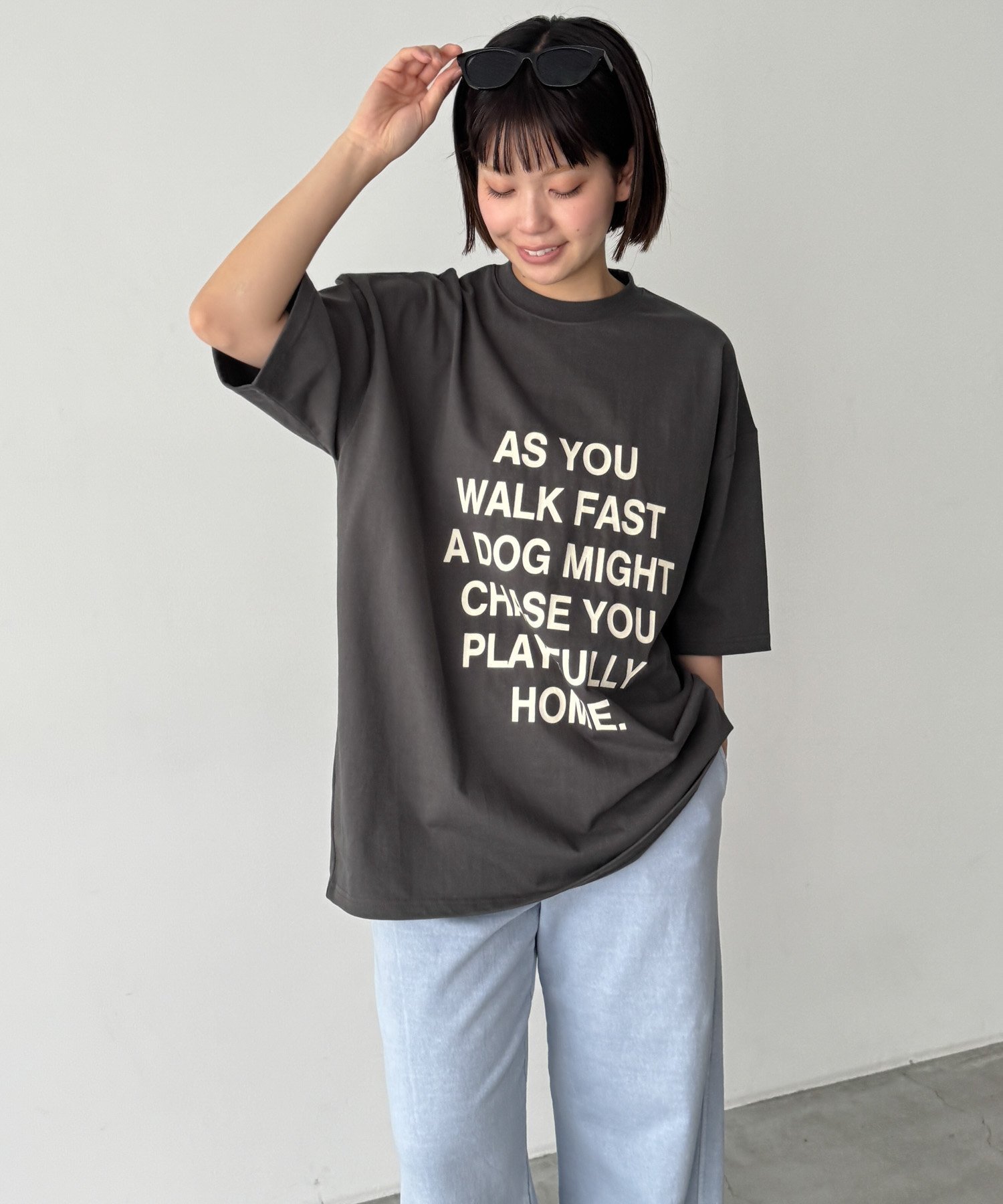 【キャナルジーン/CANAL JEAN】のTwelve12 AS YOU Tシャツ インテリア・キッズ・メンズ・レディースファッション・服の通販 founy(ファウニー) 　ファッション　Fashion　レディースファッション　Fashion for Women　トップス・カットソー　Cut & Sew Tops　シャツ・ブラウス・オフィスカジュアル　Elegant Blouses & Button-Ups　ロングTシャツ・Tシャツ　Longline T-Shirts & Tees　吸水　Absorbent, Quick-Dry　ショルダー　Shoulder, Shoulder Strap　デニム　Denim, Jeans Material　ドロップ　Drop Shoulder, Dropped Style　定番　Standard, Basic Item　ハーフ　Half, Half-Length　フロント　Front, Front Design　プリント　Print, Printed Pattern　おすすめ　Recommended / Our Picks　犬　Dog　夏　Summer　スミクロ|ID: prp329100004981601 ipo3291000000037323259