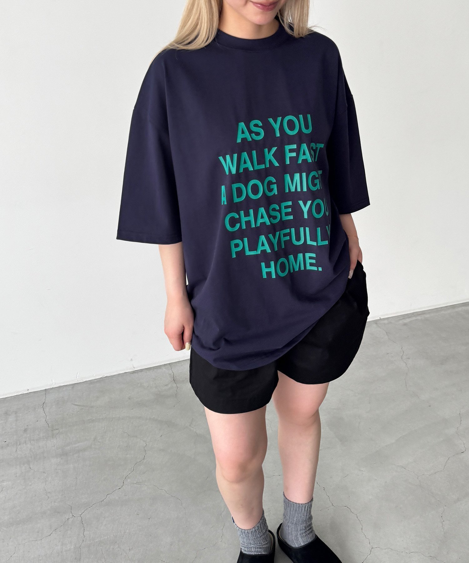 【キャナルジーン/CANAL JEAN】のTwelve12 AS YOU Tシャツ インテリア・キッズ・メンズ・レディースファッション・服の通販 founy(ファウニー) 　ファッション　Fashion　レディースファッション　Fashion for Women　トップス・カットソー　Cut & Sew Tops　シャツ・ブラウス・オフィスカジュアル　Elegant Blouses & Button-Ups　ロングTシャツ・Tシャツ　Longline T-Shirts & Tees　吸水　Absorbent, Quick-Dry　ショルダー　Shoulder, Shoulder Strap　デニム　Denim, Jeans Material　ドロップ　Drop Shoulder, Dropped Style　定番　Standard, Basic Item　ハーフ　Half, Half-Length　フロント　Front, Front Design　プリント　Print, Printed Pattern　おすすめ　Recommended / Our Picks　犬　Dog　夏　Summer　ネイビー|ID: prp329100004981601 ipo3291000000037323260