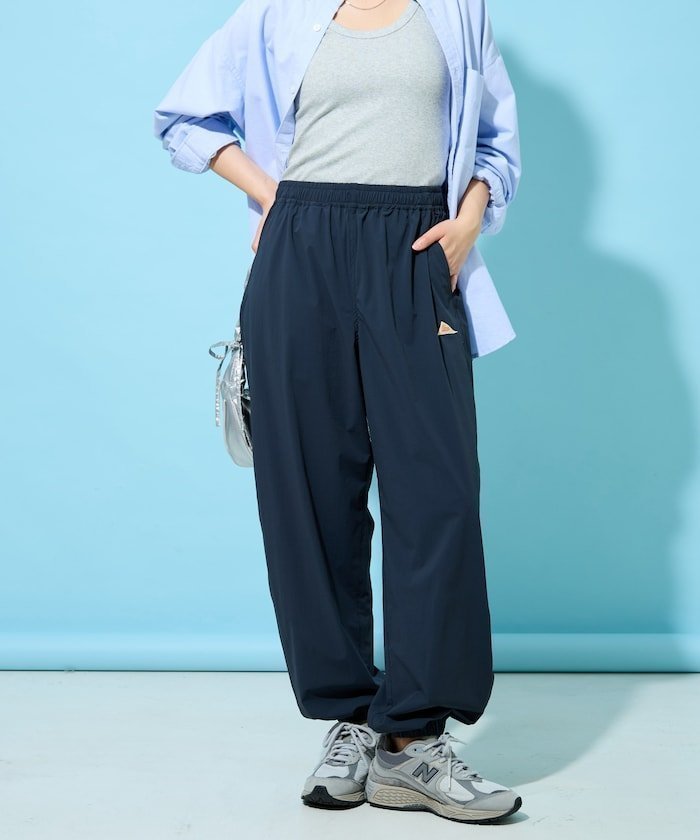 【フリークスストア/FREAK'S STORE】の別注 4wayストレッチロングパンツ(吸水速乾)【限定展開】 インテリア・キッズ・メンズ・レディースファッション・服の通販 founy(ファウニー) 　ファッション　Fashion　レディースファッション　Fashion for Women　パンツ　Pants & Trousers　2026年　2026　2026春夏・S/S　Spring/Summer 2026 SS26　おすすめ　Recommended / Our Picks　アウトドア　Outdoor Clothing　シューズ　Shoes, Footwear　ストレッチ　Stretch, Stretchy Fabric　スペシャル　Special, Limited Edition　ポケット　Pocket, Pocket Detail　ロング　Long, Long-Length　別注　Limited Edition, Custom Order　吸水　Absorbent, Quick-Dry　夏　Summer　S/S・春夏　SS, Spring/Summer, Warm Season　ネイビー|ID: prp329100004981669 ipo3291000000037323579