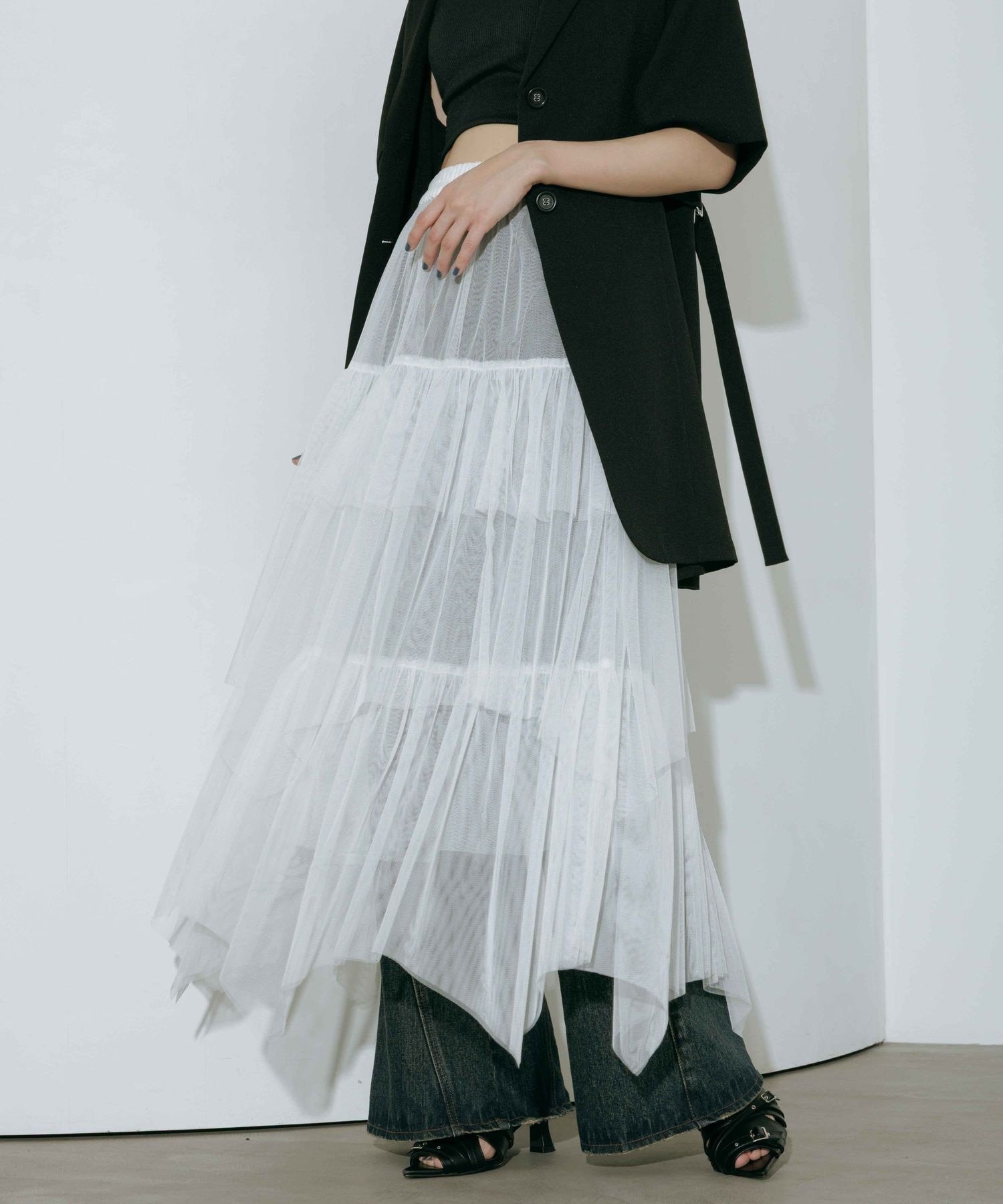 【ページボーイ/PAGEBOY】のチュールフリルスカート 大人の最旬トレンドファッション＆コーディネート founy(ファウニー) 　ファッション　Fashion　レディースファッション　Fashion for Women　スカート　Skirts　カッティング　Cutting Detail　コンパクト　Compact, Small Size　チュール　Tulip, Tulip Motif　デニム　Denim, Jeans Material　フリル　Frill, Ruffle　ルーズ　Loose, Oversized　 other-1|ID: prp329100004981689 ipo3291000000037323683