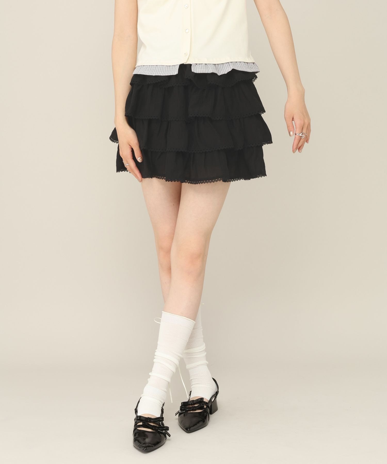 【ヘザー/Heather】のティアードフリルミニスカート インテリア・キッズ・メンズ・レディースファッション・服の通販 founy(ファウニー) 　ファッション　Fashion　レディースファッション　Fashion for Women　スカート　Skirts　ミニスカート　Mini Skirts　ガーリー　Girly, Feminine Style　シンプル　Simple, Minimal　デニム　Denim, Jeans Material　ベーシック　Basic, Essential　レース　Lace, Lace Fabric　今季　This Season, Current Season　ブラック|ID: prp329100004981704 ipo3291000000037323749