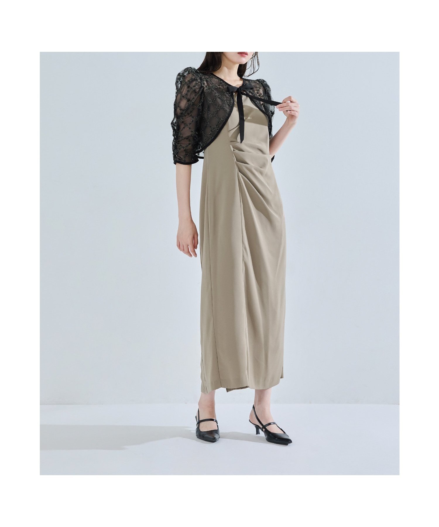 【ビーフラット/bflat】のレースボレロドレープドレス 2点セット キャミワンピース 結婚式 成人式 二次会 インテリア・キッズ・メンズ・レディースファッション・服の通販 founy(ファウニー) 　ファッション　Fashion　レディースファッション　Fashion for Women　アウター　Coat / Outerwear Collection　ボレロ・ショート丈ジャケット / ドレス羽織りに　Boleros & Short Jackets　ワンピース　Dresses　フォーマル・パーティードレス・結婚式用ドレス　Elegant & Casual Dresses　キャミソールワンピース　Camisole Dresses　おすすめ　Recommended / Our Picks　キャミワンピース　Cami Dress, Slip Dress　ショルダー　Shoulder, Shoulder Strap　ショート　Short, Short Length　ドレープ　Drape, Draping Fabric　フロント　Front, Front Design　ボレロ　Bolero, Short Cardigan　リボン　Ribbon, Bow　二次会　After Party　披露宴　Wedding Reception　結婚式　Wedding　ベージュ|ID: prp329100004981756 ipo3291000000037323976