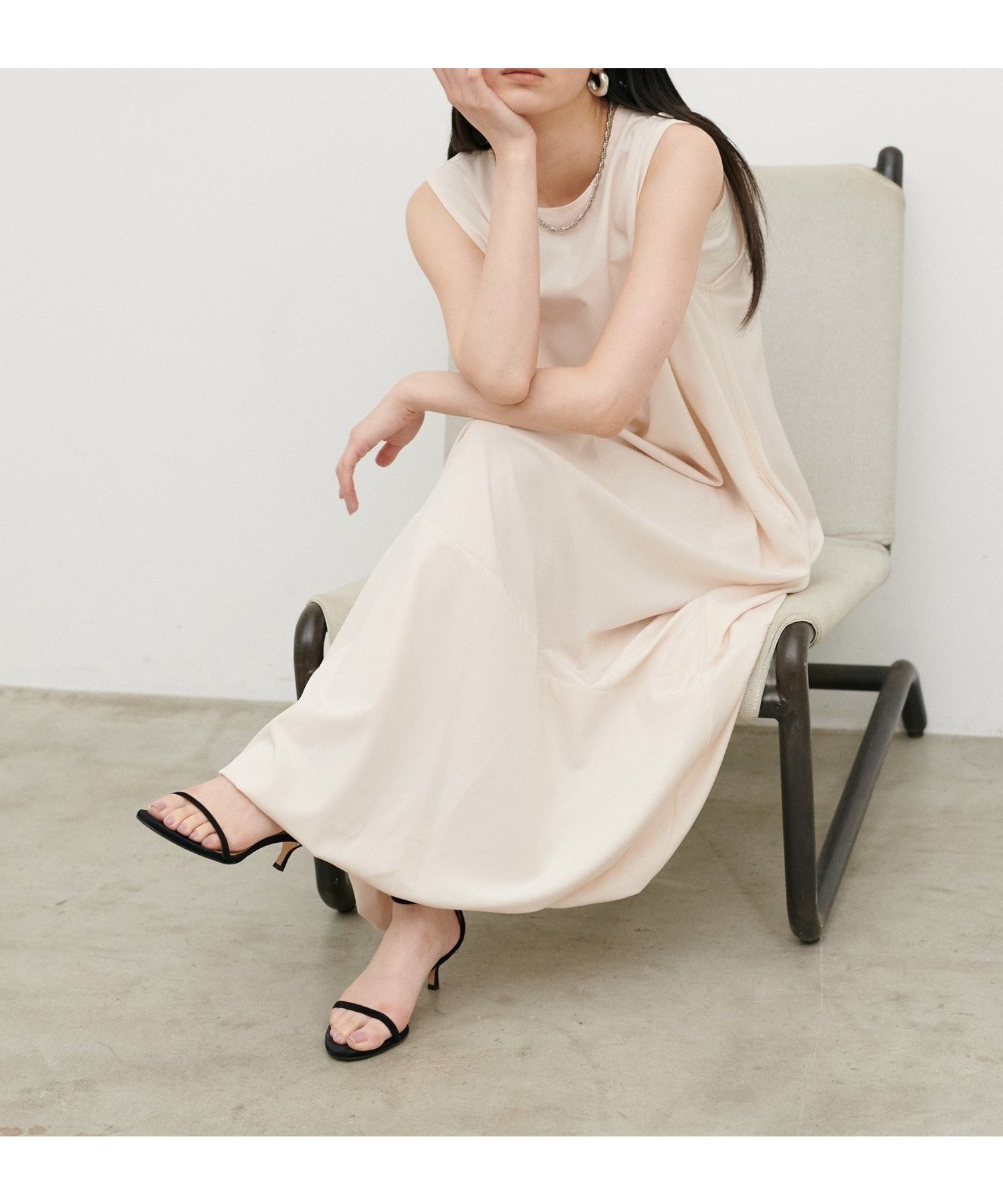 【ラルタ/LARUTA】のノースリーブバルーンワンピース インテリア・キッズ・メンズ・レディースファッション・服の通販 founy(ファウニー) 　ファッション　Fashion　レディースファッション　Fashion for Women　ワンピース　Dresses　サンダル　Sandals, Summer Shoes　シューズ　Shoes, Footwear　シンプル　Simple, Minimal　ジャケット　Jacket, Outerwear　スニーカー　Sneakers, Trainers　デニム　Denim, Jeans Material　ノースリーブ　Sleeveless, No-Sleeve　フラット　Flat, Flat Shoes　リラックス　Relax, Relaxed Fit　レース　Lace, Lace Fabric　再入荷　Restock / Back in Stock　2026年　2026　2026春夏・S/S　Spring/Summer 2026 SS26　アイボリー|ID: prp329100004981763 ipo3291000000037323998