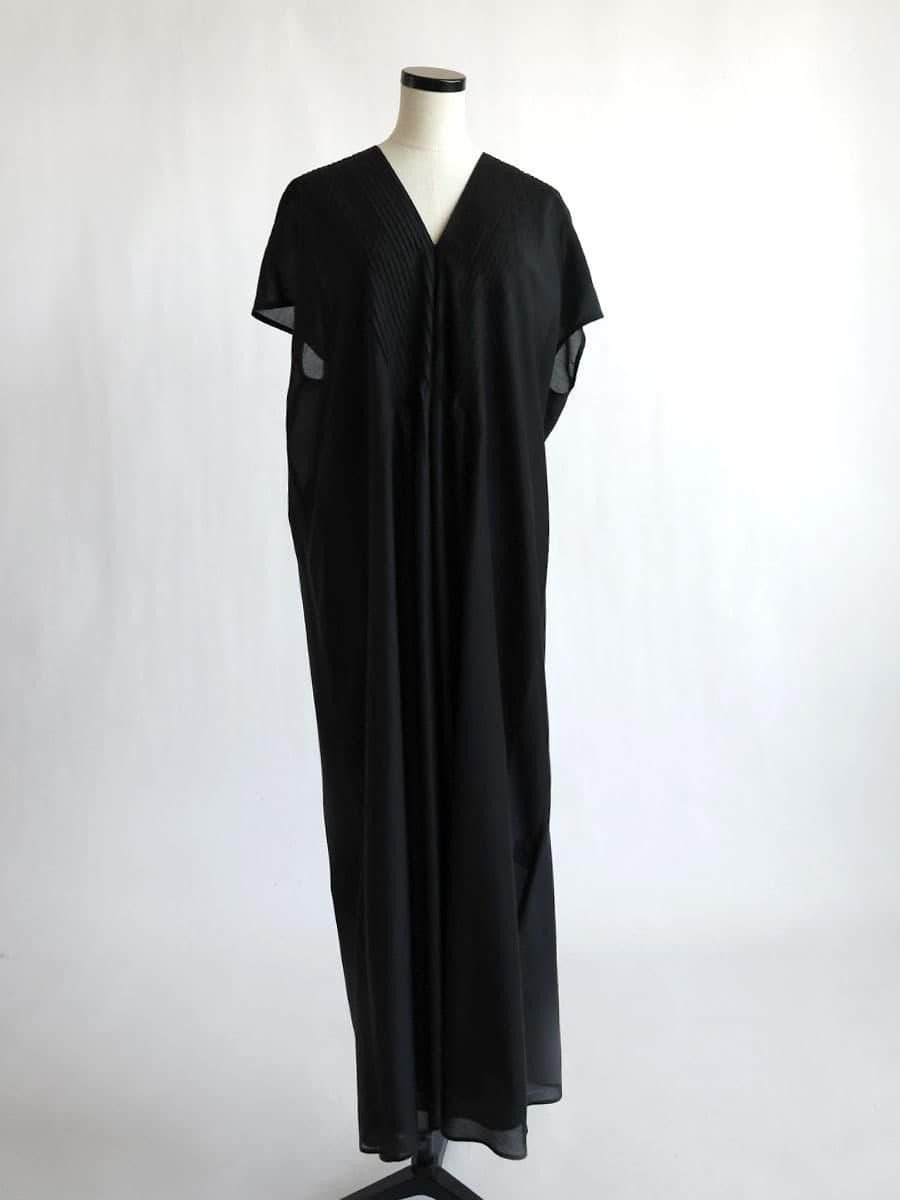 【ラシュッド/LASUD】のシアーシルキーローンワンピース インテリア・キッズ・メンズ・レディースファッション・服の通販 founy(ファウニー) 　ファッション　Fashion　レディースファッション　Fashion for Women　ワンピース　Dresses　インナー　Innerwear　エアリー　Airy Texture　ギャザー　Gathered, Ruffled　シアー　Sheer, See-Through　スリーブ　Sleeve, Long Sleeve / Short Sleeve　フレア　Flare, Flared　フレンチ　French, French Style　リラックス　Relax, Relaxed Fit　夏　Summer　エレガント 上品　Elegant　ブラック|ID: prp329100004981791 ipo3291000000037324097