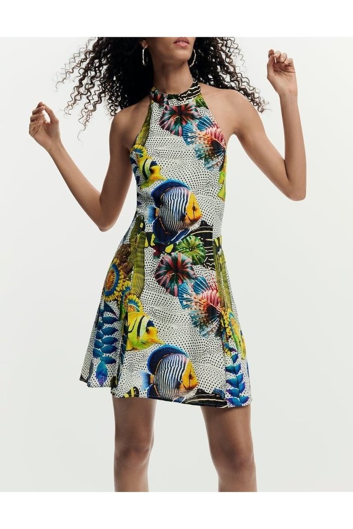【デシグアル/Desigual】のノースリーブドレス by クリスチャン・ラクロワ インテリア・キッズ・メンズ・レディースファッション・服の通販 founy(ファウニー) https://founy.com/ ファッション Fashion レディースファッション Fashion for Women トップス・カットソー Cut & Sew Tops キャミソール&ノースリーブ Camisoles & Sleeveless Tops ワンピース Dresses フォーマル・パーティードレス・結婚式用ドレス Elegant & Casual Dresses カラフル Colorful Design シューズ Shoes, Footwear ショート Short, Short Length デニム Denim, Jeans Material ドレス Dress, One-Piece ノースリーブ Sleeveless, No-Sleeve パターン Pattern, Design Print パッチワーク Patchwork, Mixed Fabric フラワー Flower, Floral プリント Print, Printed Pattern メンズ Men's, Menswear |ID: prp329100004981801 ipo3291000000037324126