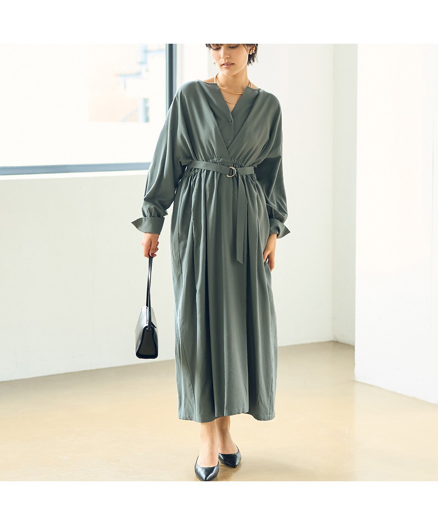 【ルージュヴィフラクレ/Rouge vif la cle】のMANTECOウエストマークワンピース インテリア・キッズ・メンズ・レディースファッション・服の通販 founy(ファウニー) 　ファッション　Fashion　レディースファッション　Fashion for Women　ワンピース　Dresses　おすすめ　Recommended / Our Picks　イタリア　Italy　シンプル　Simple, Minimal　ジャケット　Jacket, Outerwear　トレンド　Trend, Trending Now　レギンス　Leggings, Stretch Pants　ロング　Long, Long-Length　冬　Winter / This Winter　秋　Autumn　A/W・秋冬　Autumn/Winter　グリーン|ID: prp329100004981832 ipo3291000000037324238