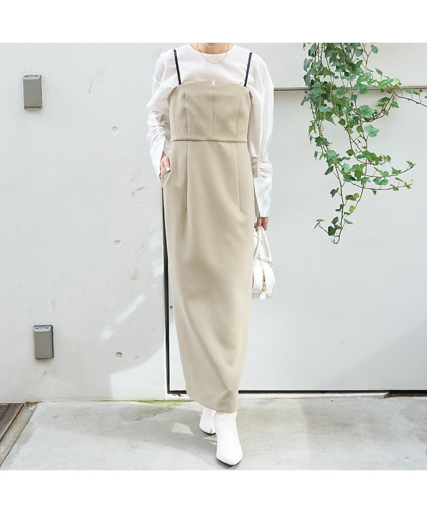 【ルージュヴィフラクレ/Rouge vif la cle】の2wayコルセット風ワンピース インテリア・キッズ・メンズ・レディースファッション・服の通販 founy(ファウニー) 　ファッション　Fashion　レディースファッション　Fashion for Women　ワンピース　Dresses　エレガント 上品　Elegant　コルセット　Corset, Bustier　シンプル　Simple, Minimal　ストレッチ　Stretch, Stretchy Fabric　ストレート　Straight, Straight Cut　グレージュ|ID: prp329100004981844 ipo3291000000037324281