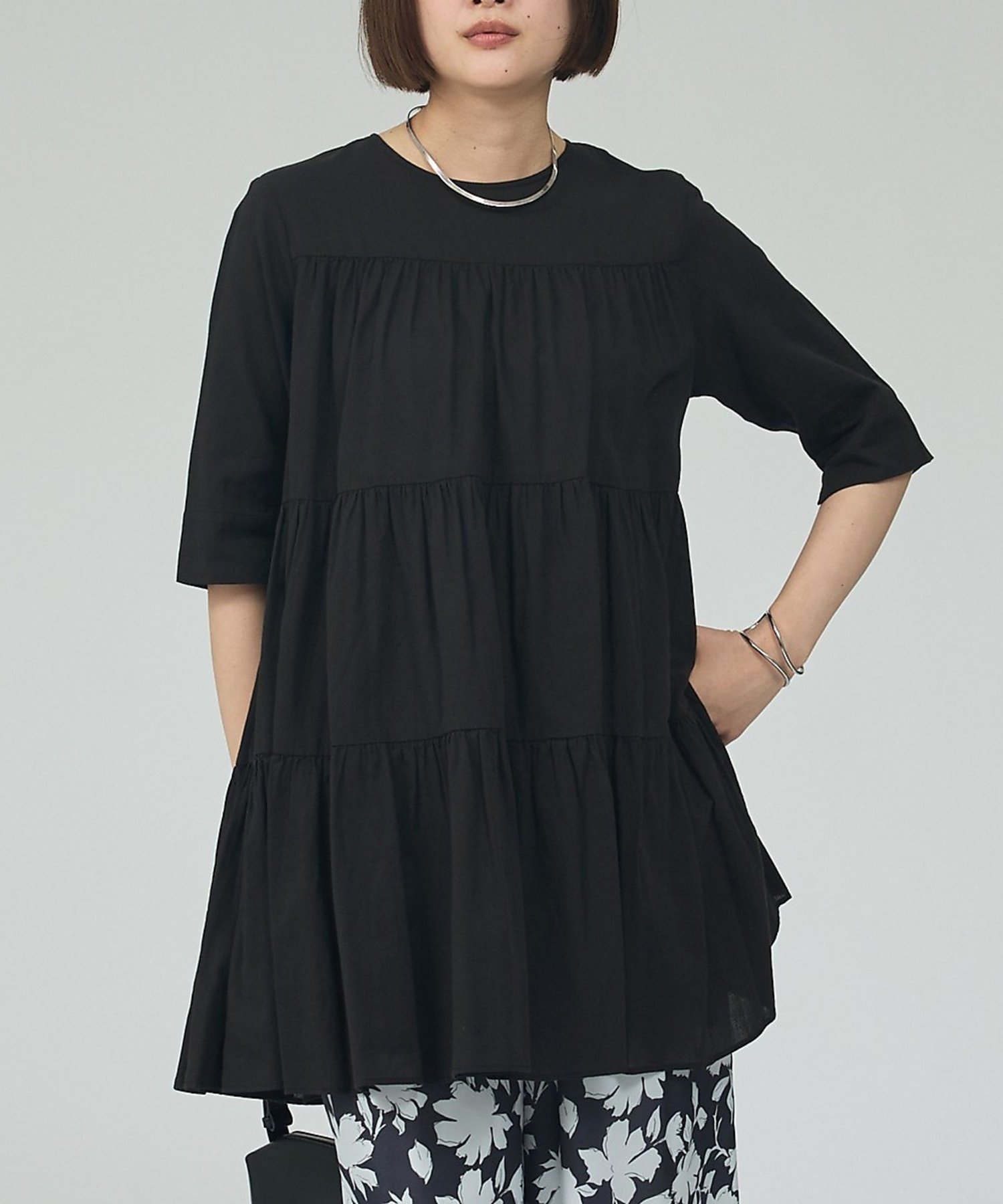 【カリテ/qualite】のティアードチュニック インテリア・キッズ・メンズ・レディースファッション・服の通販 founy(ファウニー) 　ファッション　Fashion　レディースファッション　Fashion for Women　トップス・カットソー　Cut & Sew Tops　おすすめ　Recommended / Our Picks　チュニック　Tunic, Long Top　デニム　Denim, Jeans Material　バランス　Balance, Style Balance　ボトム　Bottoms, Lower Wear　リラックス　Relax, Relaxed Fit　ブラック|ID: prp329100004981864 ipo3291000000037324339