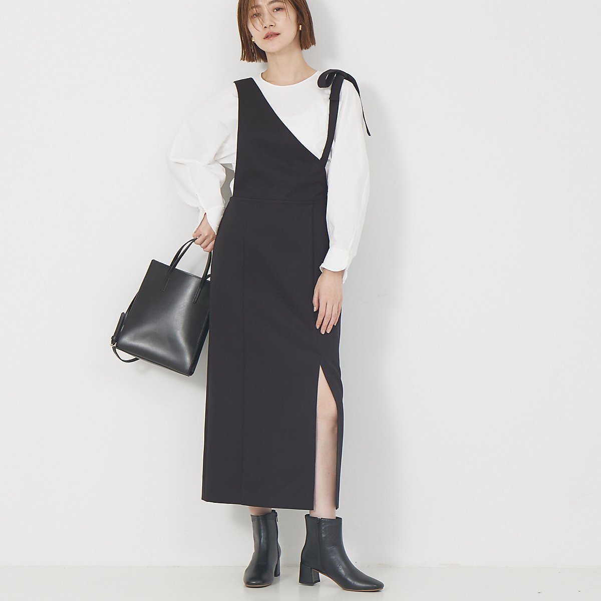 【ルージュヴィフラクレ/Rouge vif la cle】のジャンバースカートワンピース インテリア・キッズ・メンズ・レディースファッション・服の通販 founy(ファウニー) 　ファッション　Fashion　レディースファッション　Fashion for Women　スカート　Skirts　おすすめ　Recommended / Our Picks　トレンド　Trend, Trending Now　フィット　Fit, Slim Fit　ベーシック　Basic, Essential　リボン　Ribbon, Bow　ブラック|ID: prp329100004981875 ipo3291000000037324374