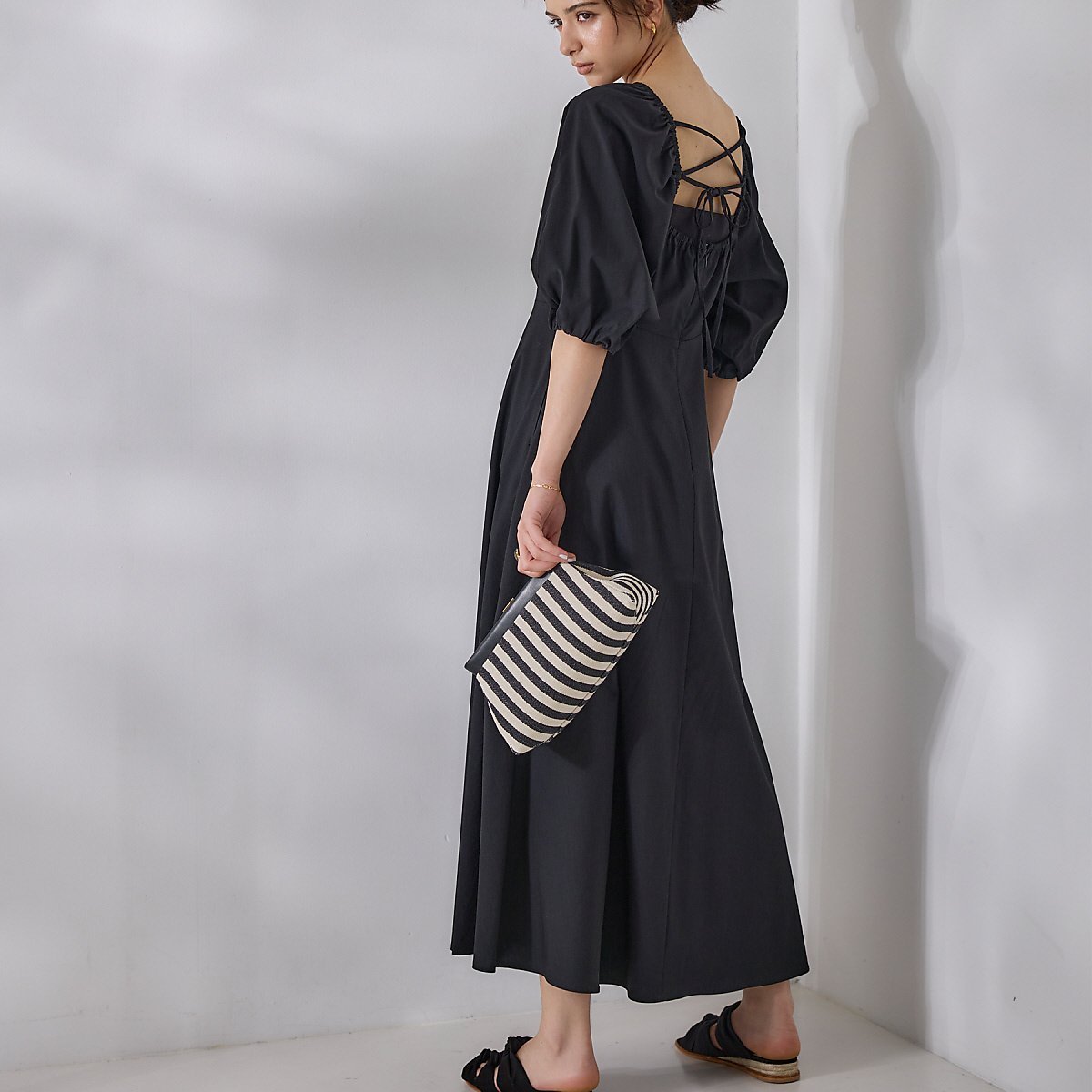 【ルージュヴィフラクレ/Rouge vif la cle】のパフスリーブワンピース インテリア・キッズ・メンズ・レディースファッション・服の通販 founy(ファウニー) 　ファッション　Fashion　レディースファッション　Fashion for Women　ワンピース　Dresses　アクセサリー　Fashion Accessories　シューズ　Shoes, Footwear　スクエア　Square, Square Shape　スリーブ　Sleeve, Long Sleeve / Short Sleeve　レース　Lace, Lace Fabric　エレガント 上品　Elegant　ブラック|ID: prp329100004981885 ipo3291000000037324408