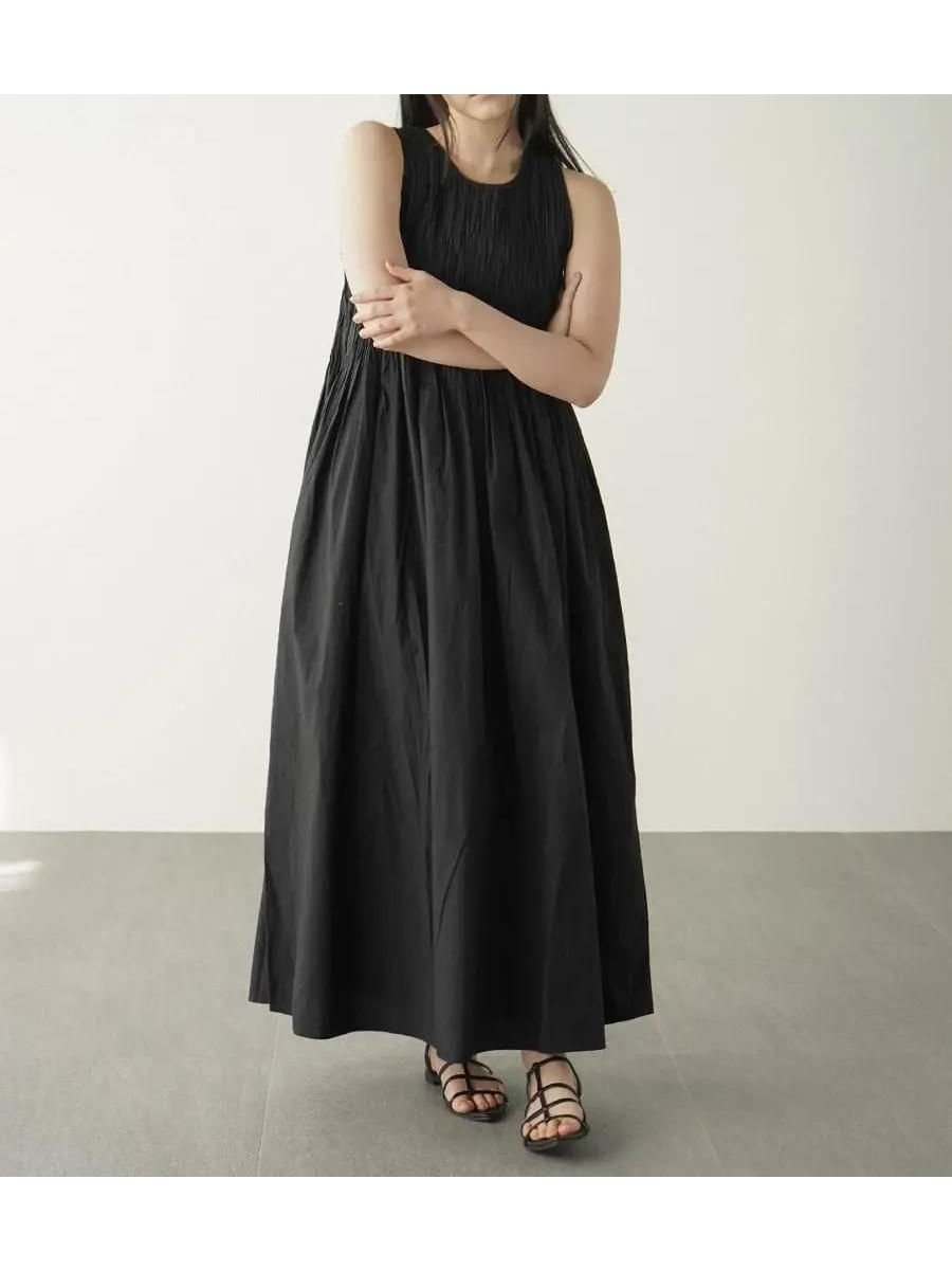 【ラシュッド/LASUD】のShirred cotton onepiece インテリア・キッズ・メンズ・レディースファッション・服の通販 founy(ファウニー) 　ファッション　Fashion　レディースファッション　Fashion for Women　おすすめ　Recommended / Our Picks　カーディガン　Cardigan, Knitwear　シャーリング　Shirring, Ruched　シンプル　Simple, Minimal　ノースリーブ　Sleeveless, No-Sleeve　フィット　Fit, Slim Fit　リラックス　Relax, Relaxed Fit　ブラック|ID: prp329100004981945 ipo3291000000037324643