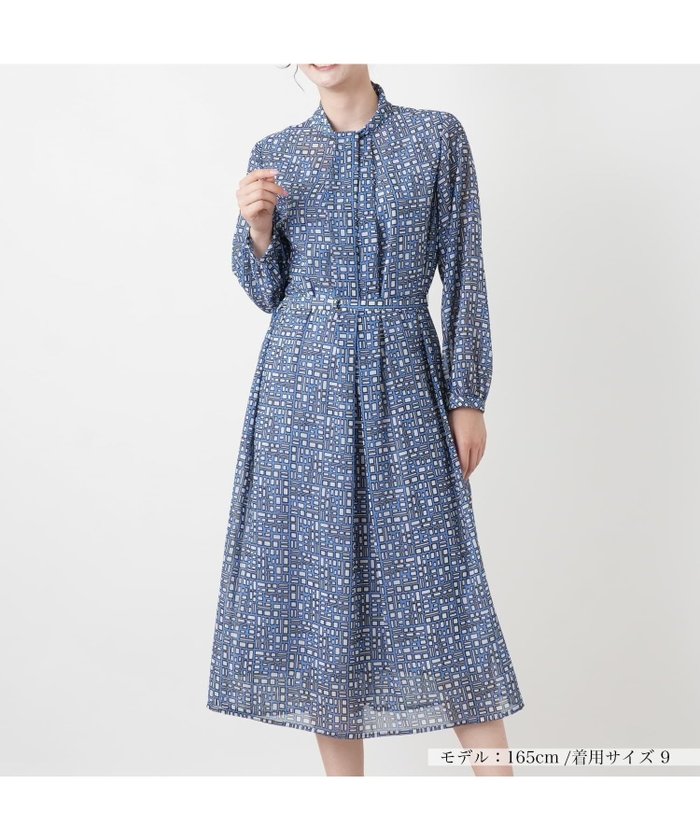 【レリアン/LEILIAN】の幾何学柄フレアワンピース【Leilian WHITE LABEL】 インテリア・キッズ・メンズ・レディースファッション・服の通販 founy(ファウニー) https://founy.com/ ファッション Fashion レディースファッション Fashion for Women ワンピース Dresses アンダー Underwear Essentials ウォッシャブル Machine Washable ジャケット Jacket, Outerwear スタンド Stand Collar, Upright Stand トレンド Trend, Trending Now ドレス Dress, One-Piece フレア Flare, Flared ブラウジング Blouson Silhouette, Cinched Waist ベーシック Basic, Essential ポケット Pocket, Pocket Detail ループ Loop, Loop Knit 夏 Summer エレガント 上品 Elegant |ID: prp329100004981967 ipo3291000000037324712