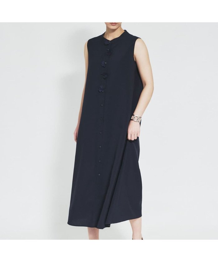 【レリアン/LEILIAN】のノースリーブサックワンピース インテリア・キッズ・メンズ・レディースファッション・服の通販 founy(ファウニー) https://founy.com/ ファッション Fashion レディースファッション Fashion for Women ワンピース Dresses アンダー Underwear Essentials ウォッシャブル Machine Washable フラワー Flower, Floral フロント Front, Front Design ポケット Pocket, Pocket Detail モチーフ Motif, Design Theme 夏 Summer エレガント 上品 Elegant |ID: prp329100004981971 ipo3291000000037324723