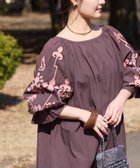 【チャオパニックティピー/CIAOPANIC TYPY】の【Aguni】2WAY刺繍ボリュームワンピース 大人の最旬トレンドファッション＆コーディネート founy(ファウニー) ファッション Fashion レディースファッション Fashion for Women ワンピース Dresses インド Indian Textile カラフル Colorful Design サンダル Sandals, Summer Shoes シンプル Simple, Minimal スニーカー Sneakers, Trainers デニム Denim, Jeans Material プリント Print, Printed Pattern リラックス Relax, Relaxed Fit ロング Long, Long-Length おすすめ Recommended / Our Picks 旅行 Travel thumbnail ブラウン|ID: prp329100004982049 ipo3291000000037324997
