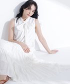 【ナチュラル ビューティー ベーシック/NATURAL BEAUTY BASIC】のバックリボンティアードワンピース 大人の最旬トレンドファッション＆コーディネート founy(ファウニー) ファッション Fashion レディースファッション Fashion for Women ワンピース Dresses ギャザー Gathered, Ruffled ティアードワンピース Tiered Dress, Flared Dress リボン Ribbon, Bow ワッシャー Washer, Crinkled Finish thumbnail オフホワイト1|ID: prp329100004982074 ipo3291000000037325078
