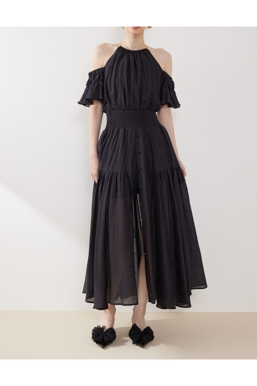 【リエンダ/rienda】の2WAYホルターネックロンパース インテリア・キッズ・メンズ・レディースファッション・服の通販 founy(ファウニー) 　ファッション　Fashion　レディースファッション　Fashion for Women　ワンピース　Dresses　サンダル　Sandals, Summer Shoes　シャーリング　Shirring, Ruched　ショート　Short, Short Length　スニーカー　Sneakers, Trainers　センター　Center, Center Line　チェーン　Chain, Chain Strap　パターン　Pattern, Design Print　フレア　Flare, Flared　無地　Plain, Solid Color　レース　Lace, Lace Fabric　ロンパース　Romper, Jumpsuit　再入荷　Restock / Back in Stock　旅行　Travel　BLK|ID: prp329100004982104 ipo3291000000037325203