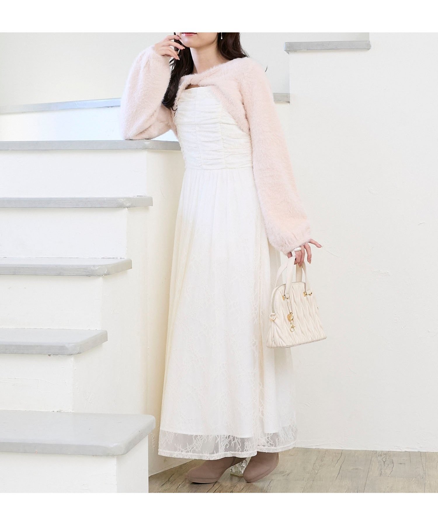 【マジェスティック レゴン/MAJESTIC LEGON】のシャギーボレロ×キャミワンピセット インテリア・キッズ・メンズ・レディースファッション・服の通販 founy(ファウニー) 　ファッション　Fashion　レディースファッション　Fashion for Women　アウター　Coat / Outerwear Collection　ボレロ・ショート丈ジャケット / ドレス羽織りに　Boleros & Short Jackets　ワンピース　Dresses　キャミソールワンピース　Camisole Dresses　キャミワンピース　Cami Dress, Slip Dress　シャーリング　Shirring, Ruched　ショート　Short, Short Length　スタイリッシュ　Stylish, Fashionable　ダウン　Down, Puffer　フィット　Fit, Slim Fit　フレア　Flare, Flared　ボレロ　Bolero, Short Cardigan　リボン　Ribbon, Bow　ロング　Long, Long-Length　再入荷　Restock / Back in Stock　おすすめ　Recommended / Our Picks　ピンク柄|ID: prp329100004982117 ipo3291000000037325257
