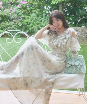 【マジェスティック レゴン/MAJESTIC LEGON】のバックレースアップマルチwayワンピ 大人の最旬トレンドファッション＆コーディネート founy(ファウニー) ファッション Fashion レディースファッション Fashion for Women ワンピース Dresses カーディガン Cardigan, Knitwear サンダル Sandals, Summer Shoes シューズ Shoes, Footwear ショート Short, Short Length ジャケット Jacket, Outerwear ダウン Down, Puffer チェーン Chain, Chain Strap ノースリーブ Sleeveless, No-Sleeve バランス Balance, Style Balance バレエ Ballet, Ballet Style パール Pearl, Pearl Accent フィット Fit, Slim Fit フェミニン Feminine, Girly フリル Frill, Ruffle フロント Front, Front Design レース Lace, Lace Fabric ロマンティック Romantic, Feminine Style 再入荷 Restock / Back in Stock |ID:prp329100004982133