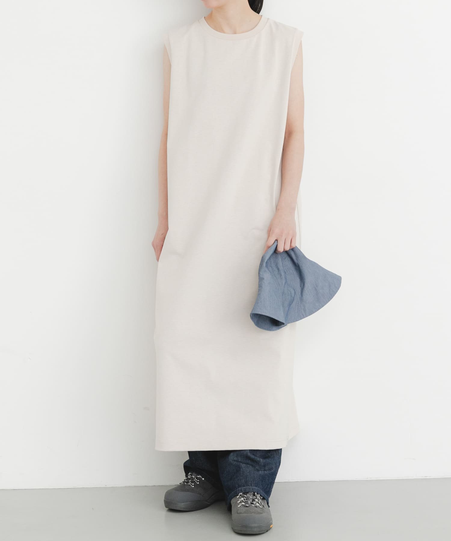 【アーバンリサーチ ドアーズ/URBAN RESEARCH DOORS】のDRY OUT SLEEVLESS ONEPIECE インテリア・キッズ・メンズ・レディースファッション・服の通販 founy(ファウニー) 　ファッション　Fashion　レディースファッション　Fashion for Women　2026年　2026　2026春夏・S/S　Spring/Summer 2026 SS26　おすすめ　Recommended / Our Picks　ベーシック　Basic, Essential　人気　Popular, Best Seller　吸水　Absorbent, Quick-Dry　夏　Summer　春　Spring　S/S・春夏　SS, Spring/Summer, Warm Season　アイボリー|ID: prp329100004982136 ipo3291000000037325320