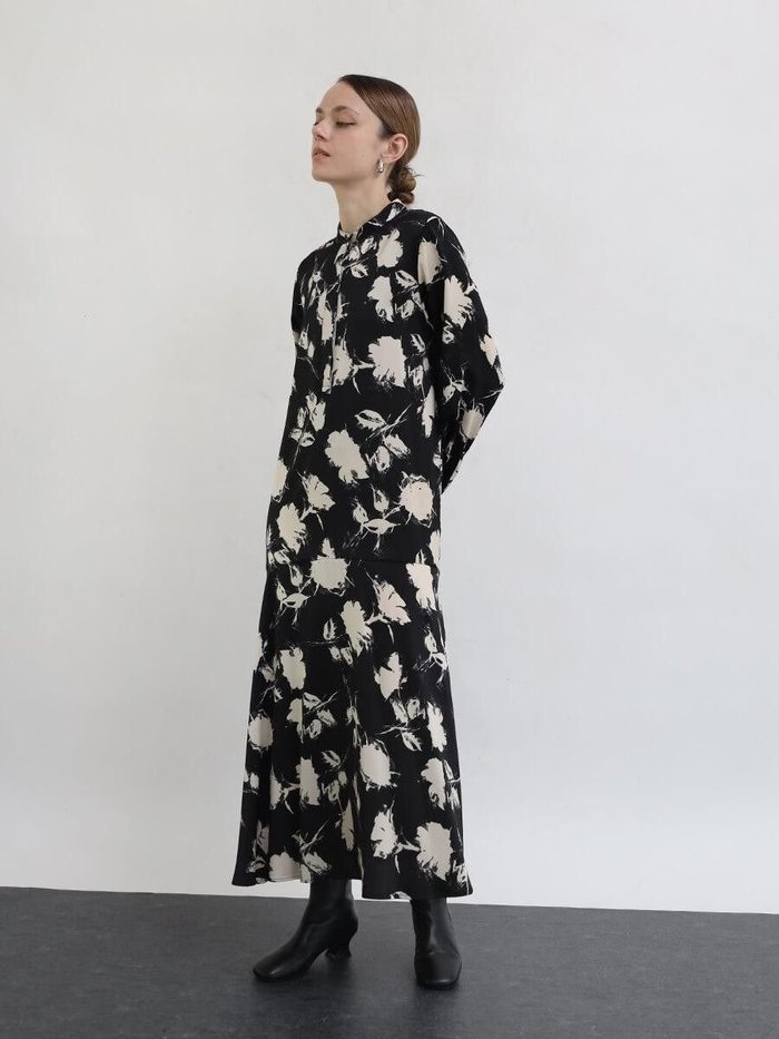 【ラシュッド/LASUD】のフラワーモチーフプリントワンピース インテリア・キッズ・メンズ・レディースファッション・服の通販 founy(ファウニー) https://founy.com/ ファッション Fashion レディースファッション Fashion for Women ワンピース Dresses フロント Front, Front Design プリント Print, Printed Pattern マーメイド Mermaid, Fishtail Silhouette エレガント 上品 Elegant |ID: prp329100004982216 ipo3291000000037325611