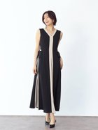 【ヴァン/Vin】のサイドテープバイカラーロングワンピース 大人の最旬トレンドファッション＆コーディネート founy(ファウニー) ファッション Fashion レディースファッション Fashion for Women ワンピース Dresses アクセサリー Fashion Accessories ノースリーブ Sleeveless, No-Sleeve フレア Flare, Flared エレガント 上品 Elegant thumbnail ブラック|ID: prp329100004982231 ipo3291000000037325656