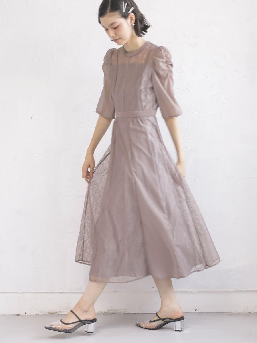 【ラシュッド/LASUD】のボリュームショルダーバイカラードレス インテリア・キッズ・メンズ・レディースファッション・服の通販 founy(ファウニー) 　ファッション　Fashion　レディースファッション　Fashion for Women　ワンピース　Dresses　フォーマル・パーティードレス・結婚式用ドレス　Elegant & Casual Dresses　おすすめ　Recommended / Our Picks　ギャザー　Gathered, Ruffled　フレア　Flare, Flared　ラッセル　Raschel, Raschel Lace　レース　Lace, Lace Fabric　ロマンティック　Romantic, Feminine Style　切替　Switching, Contrast Panel　フジイロ|ID: prp329100004982259 ipo3291000000037325742