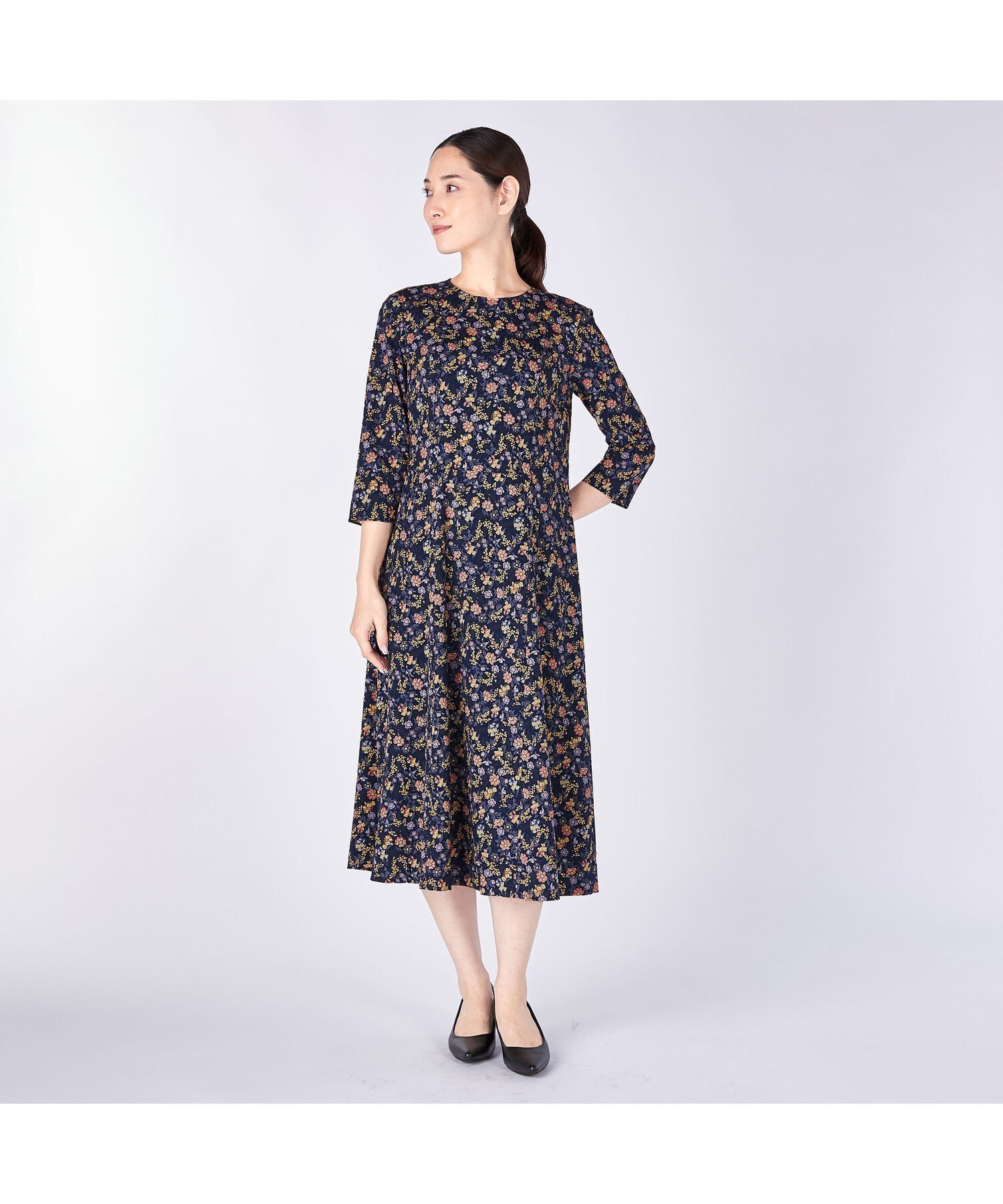 【キース/KEITH】のフラワーミューズワンピース インテリア・キッズ・メンズ・レディースファッション・服の通販 founy(ファウニー) 　ファッション　Fashion　レディースファッション　Fashion for Women　ワンピース　Dresses　シンプル　Simple, Minimal　ドレープ　Drape, Draping Fabric　フェミニン　Feminine, Girly　フレア　Flare, Flared　フロント　Front, Front Design　ネイビー|ID: prp329100004982307 ipo3291000000037325883