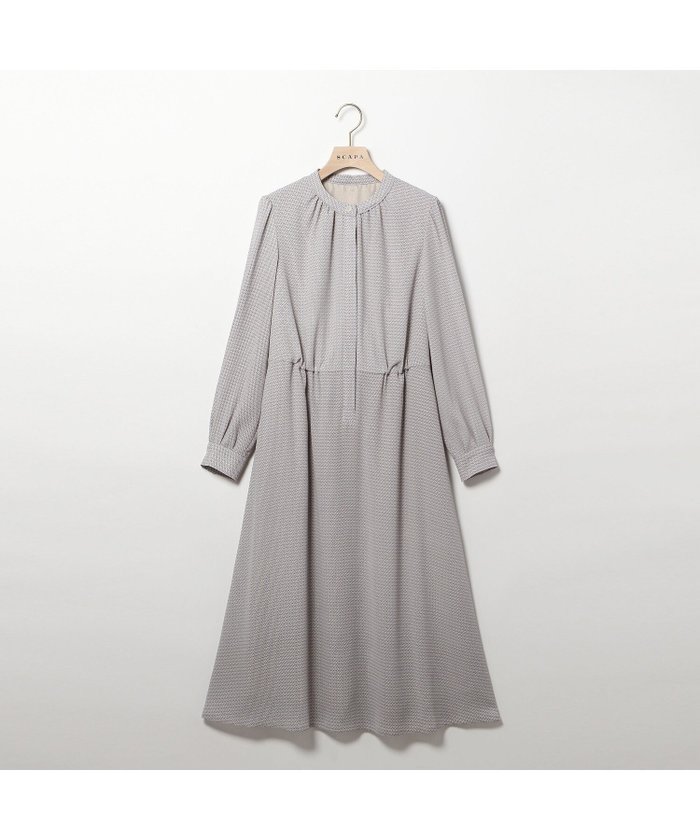 【スキャパ/SCAPA】のジオメトリックワンピース インテリア・キッズ・メンズ・レディースファッション・服の通販 founy(ファウニー) https://founy.com/ ファッション Fashion レディースファッション Fashion for Women ワンピース Dresses カフス Cuff Design シャーリング Shirring, Ruched スリーブ Sleeve, Long Sleeve / Short Sleeve |ID: prp329100004982336 ipo3291000000037326009