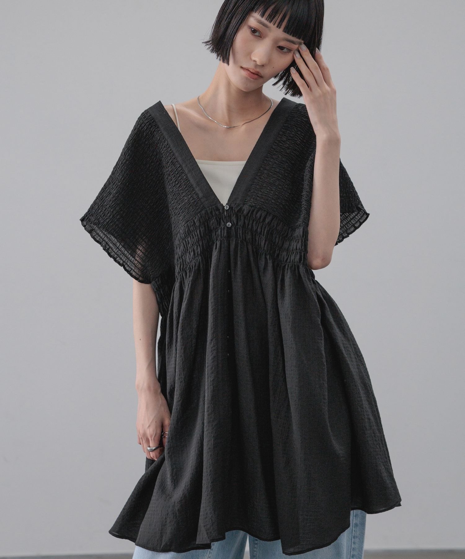 【ローリーズファーム/LOWRYS FARM】のシャーリングチュニックフレンチスリーブ 大人の最旬トレンドファッション＆コーディネート founy(ファウニー) 　ファッション　Fashion　レディースファッション　Fashion for Women　トップス・カットソー　Cut & Sew Tops　おすすめ　Recommended / Our Picks　シアー　Sheer, See-Through　シャーリング　Shirring, Ruched　チェック　Check, Plaid, Tartan　チュニック　Tunic, Long Top　デニム　Denim, Jeans Material　夏　Summer　 other-1|ID: prp329100004982375 ipo3291000000037326320