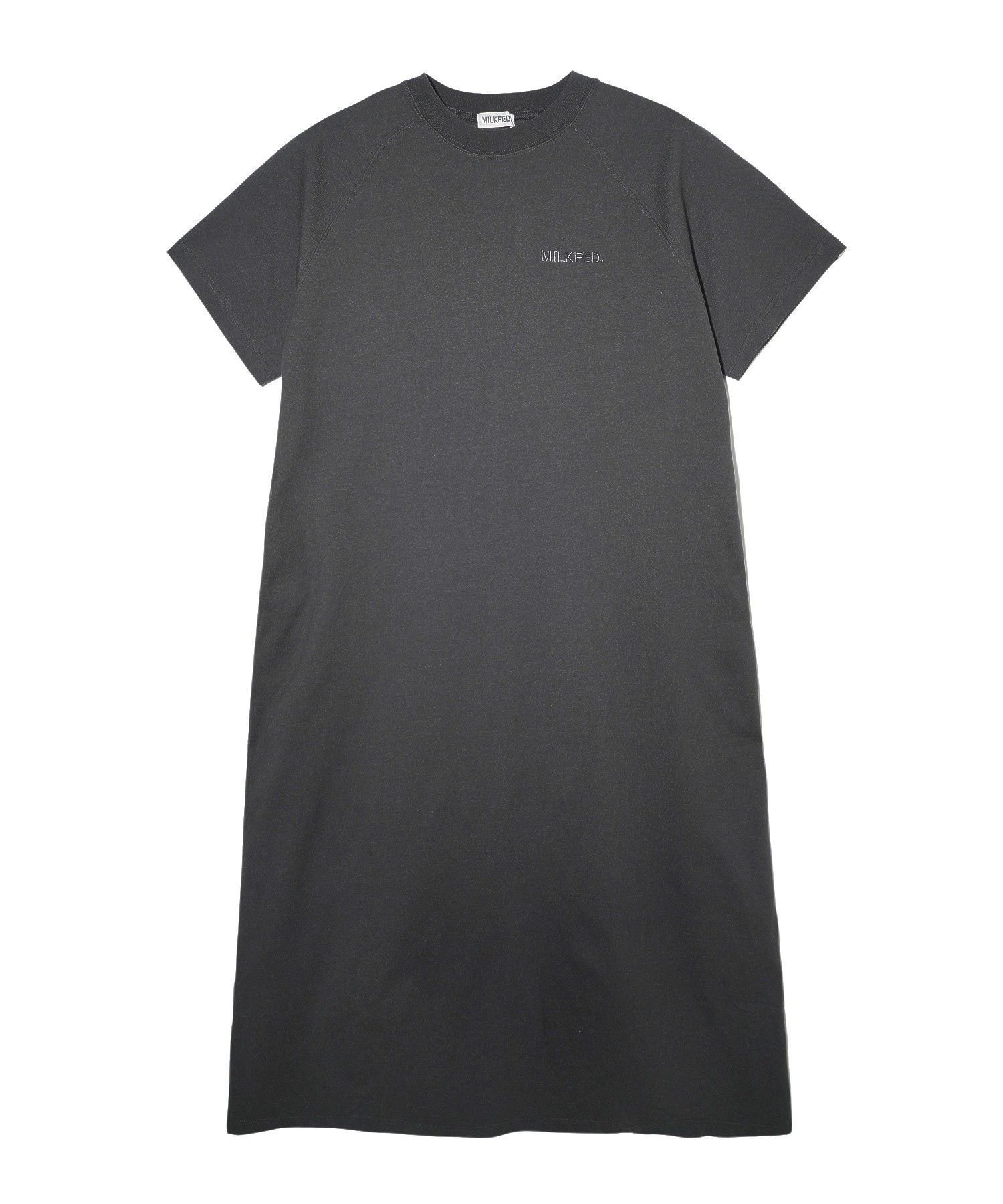 【ミルクフェド/MILKFED.】のSTENCILE LOGO DRESS 大人の最旬トレンドファッション＆コーディネート founy(ファウニー) 　ファッション　Fashion　レディースファッション　Fashion for Women　ワンピース　Dresses　フォーマル・パーティードレス・結婚式用ドレス　Elegant & Casual Dresses　キャップ　Cap, Baseball Cap　スリット　Slit, Slit Detail　ポケット　Pocket, Pocket Detail　マキシ　Maxi, Full Length　リュック　Backpack, Rucksack　ロング　Long, Long-Length　楽ちん　Easy Fit, Comfortable　 other-1|ID: prp329100004982439 ipo3291000000037326630
