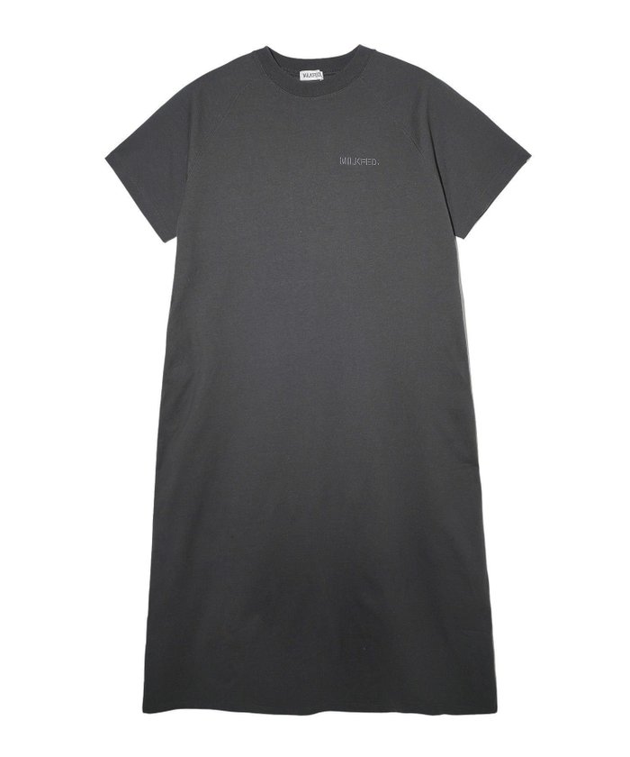 【ミルクフェド/MILKFED.】のSTENCILE LOGO DRESS インテリア・キッズ・メンズ・レディースファッション・服の通販 founy(ファウニー) https://founy.com/ ファッション Fashion レディースファッション Fashion for Women ワンピース Dresses フォーマル・パーティードレス・結婚式用ドレス Elegant & Casual Dresses キャップ Cap, Baseball Cap スリット Slit, Slit Detail ポケット Pocket, Pocket Detail マキシ Maxi, Full Length リュック Backpack, Rucksack ロング Long, Long-Length 楽ちん Easy Fit, Comfortable |ID: prp329100004982439 ipo3291000000037360954