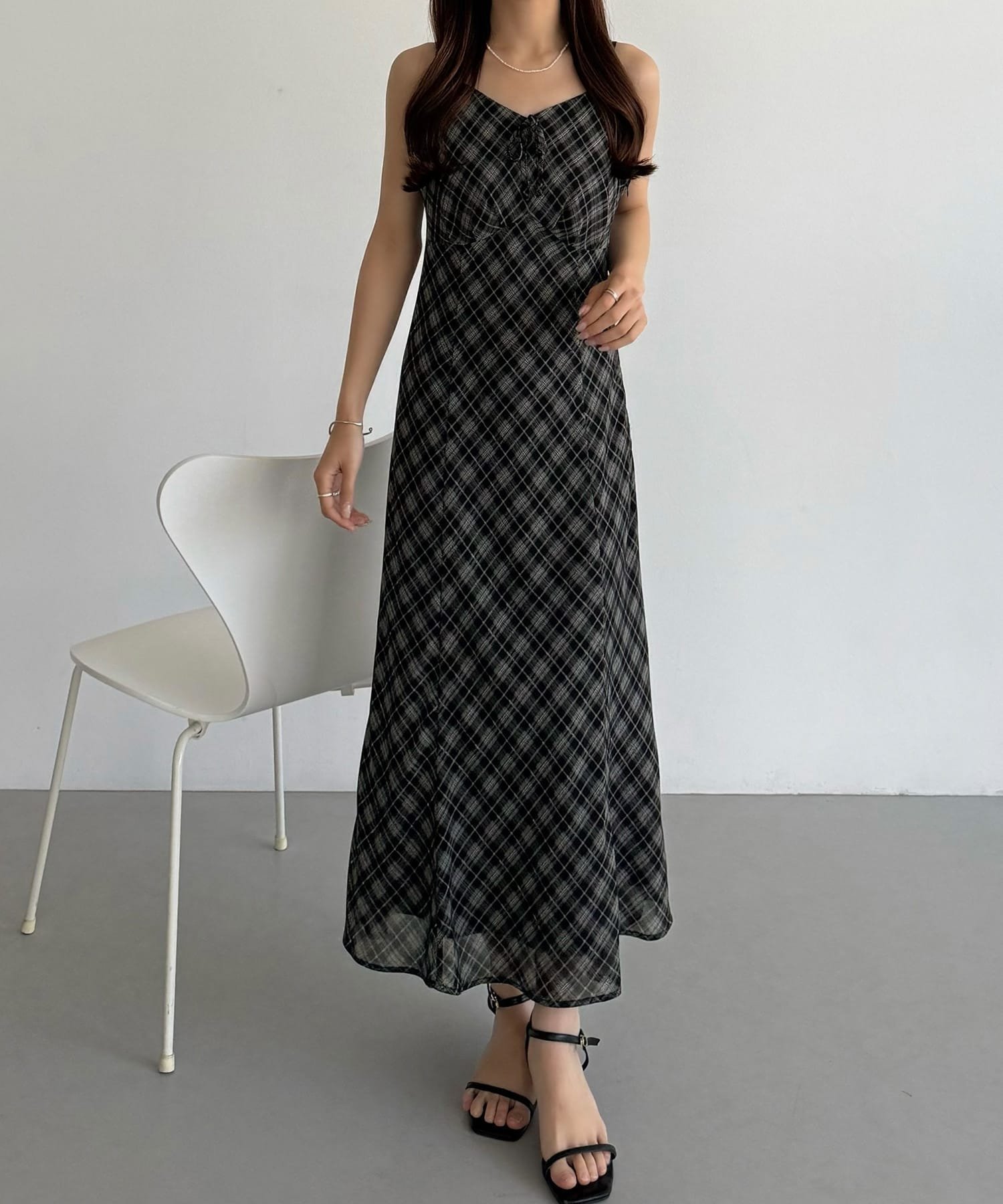 【ジュノア/JUNOAH】のcallautia シアーチェックマーメイドキャミワンピース インテリア・キッズ・メンズ・レディースファッション・服の通販 founy(ファウニー) 　ファッション　Fashion　レディースファッション　Fashion for Women　ワンピース　Dresses　キャミソールワンピース　Camisole Dresses　ウォッシュ　Washed Finish　タンブラー　Tumbler, Travel Mug　ダメージ　Distressed, Destroyed　ネップ　Nepp, Slub Yarn　プリント　Print, Printed Pattern　おすすめ　Recommended / Our Picks　ブラック|ID: prp329100004982453 ipo3291000000037326681