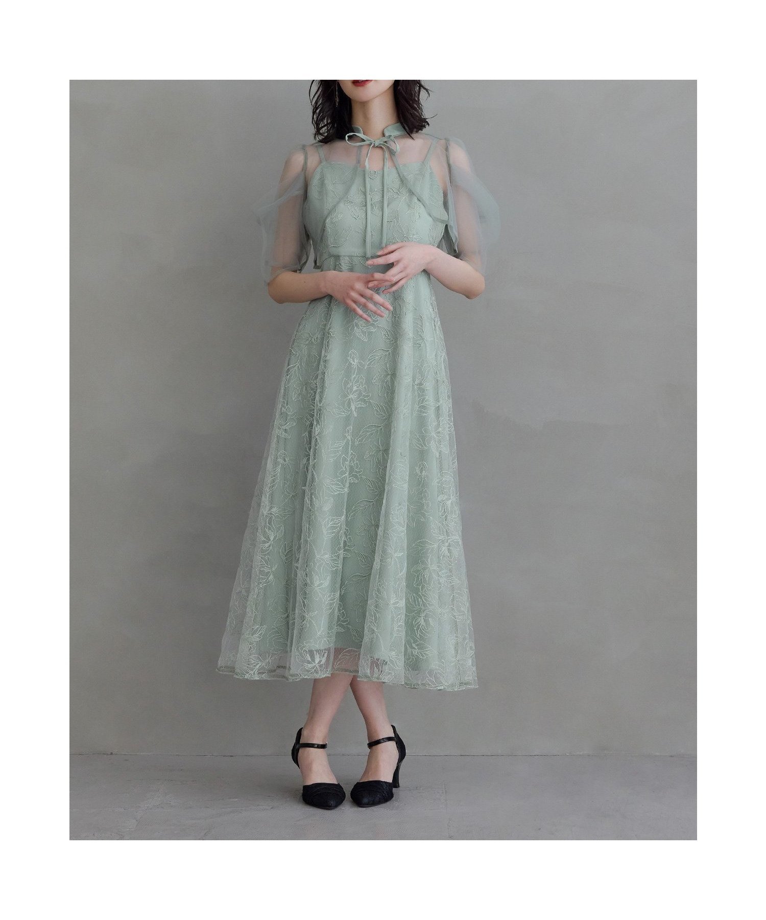 【ビーフラット/bflat】のタックスリーブボレロセットドレス 2点セット キャミワンピース 結婚式 成人式 二次会 インテリア・キッズ・メンズ・レディースファッション・服の通販 founy(ファウニー) 　ファッション　Fashion　レディースファッション　Fashion for Women　アウター　Coat / Outerwear Collection　ボレロ・ショート丈ジャケット / ドレス羽織りに　Boleros & Short Jackets　ワンピース　Dresses　フォーマル・パーティードレス・結婚式用ドレス　Elegant & Casual Dresses　キャミソールワンピース　Camisole Dresses　おすすめ　Recommended / Our Picks　キャミワンピース　Cami Dress, Slip Dress　スリーブ　Sleeve, Long Sleeve / Short Sleeve　チュール　Tulip, Tulip Motif　パターン　Pattern, Design Print　フラワー　Flower, Floral　フレア　Flare, Flared　ボレロ　Bolero, Short Cardigan　リボン　Ribbon, Bow　二次会　After Party　披露宴　Wedding Reception　結婚式　Wedding　グリーン|ID: prp329100004982464 ipo3291000000037326719