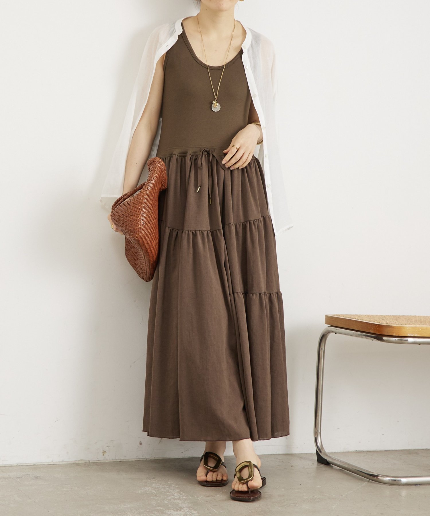 【ビアズリー/BEARDSLEY】のタンクコンビドレス インテリア・キッズ・メンズ・レディースファッション・服の通販 founy(ファウニー) 　ファッション　Fashion　レディースファッション　Fashion for Women　ワンピース　Dresses　フォーマル・パーティードレス・結婚式用ドレス　Elegant & Casual Dresses　アシンメトリー　Asymmetrical Style　コンビ　Combo, Combination Style　ショート　Short, Short Length　タンク　Tank Top, Sleeveless Top　ティアード　Tiered, Tiered Style　バランス　Balance, Style Balance　リネン　Linen, Linen Fabric　リボン　Ribbon, Bow　レース　Lace, Lace Fabric　ロング　Long, Long-Length　再入荷　Restock / Back in Stock　おすすめ　Recommended / Our Picks　ブラウン|ID: prp329100004982476 ipo3291000000037326767
