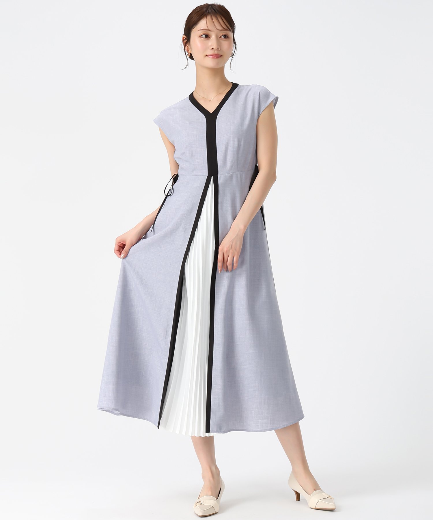 【ミッシュマッシュ/MISCH MASCH】のサイドレースアップ配色ワンピース MM627420 インテリア・キッズ・メンズ・レディースファッション・服の通販 founy(ファウニー) 　ファッション　Fashion　レディースファッション　Fashion for Women　ワンピース　Dresses　レース　Lace, Lace Fabric　ブルー|ID: prp329100004982523 ipo3291000000037326933