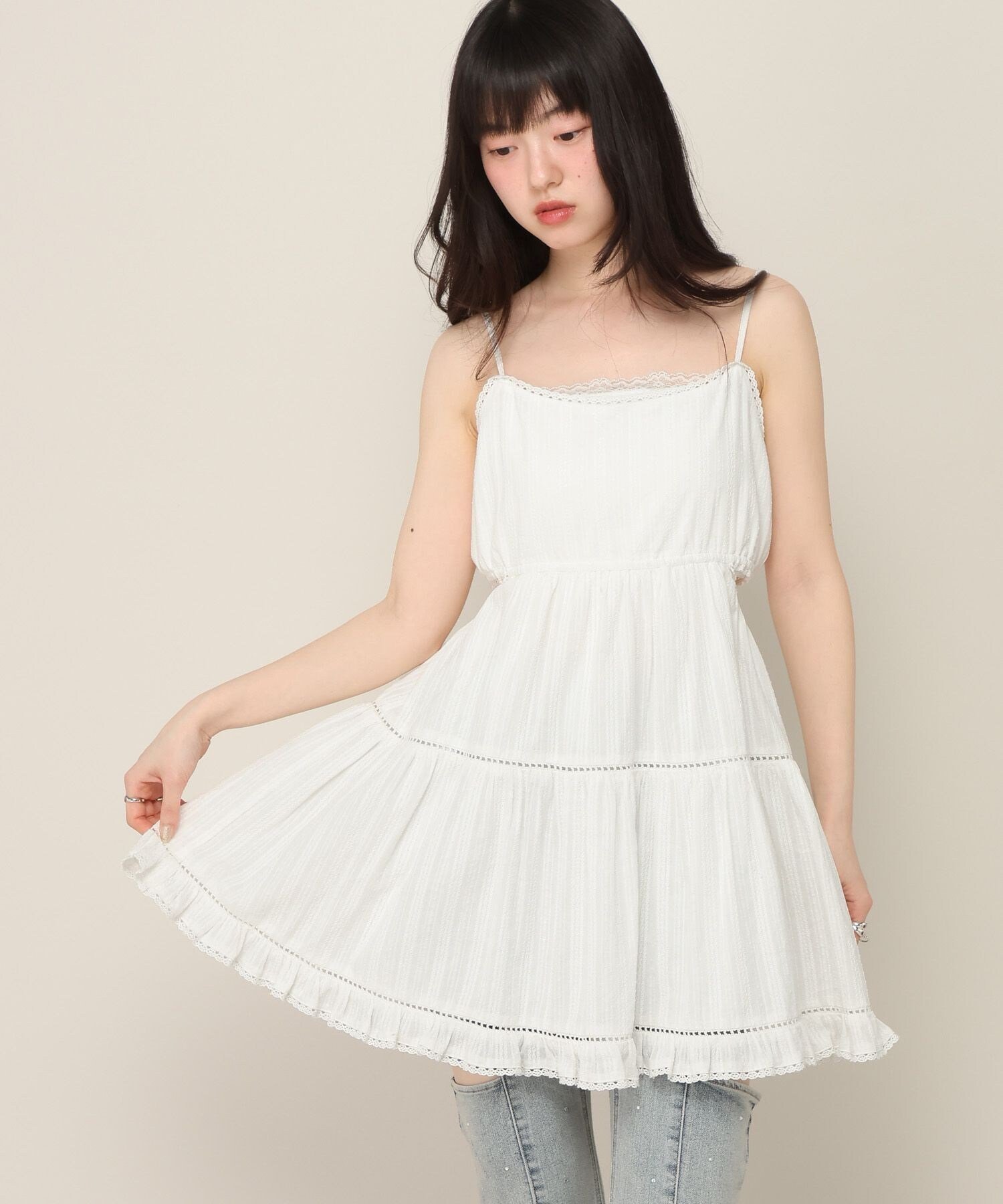 【ヘザー/Heather】のカットアウトレースキャミミニワンピース 大人の最旬トレンドファッション＆コーディネート founy(ファウニー) 　ファッション　Fashion　レディースファッション　Fashion for Women　ワンピース　Dresses　おすすめ　Recommended / Our Picks　カーディガン　Cardigan, Knitwear　キャミワンピース　Cami Dress, Slip Dress　コンパクト　Compact, Small Size　トリミング　Trimming, Decorative Edge　フェミニン　Feminine, Girly　レース　Lace, Lace Fabric　夏　Summer　 other-1|ID: prp329100004982536 ipo3291000000037326983