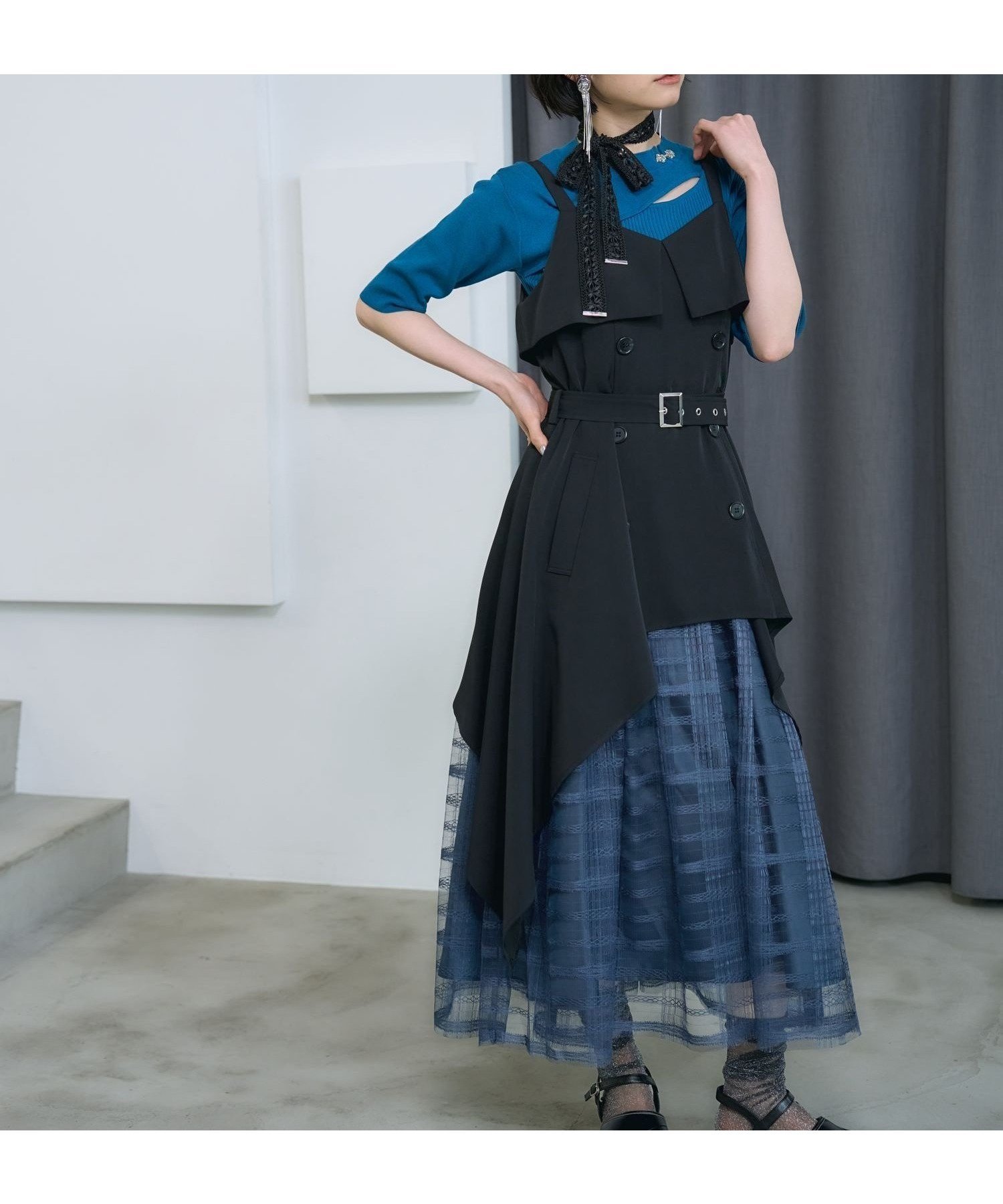 【ハレ/HARE】のレースレイヤートレンチキャミワンピース インテリア・キッズ・メンズ・レディースファッション・服の通販 founy(ファウニー) 　ファッション　Fashion　レディースファッション　Fashion for Women　ワンピース　Dresses　キャミソールワンピース　Camisole Dresses　おすすめ　Recommended / Our Picks　インナー　Innerwear　ウェーブ　Wavy Pattern　キャミワンピース　Cami Dress, Slip Dress　ストレート　Straight, Straight Cut　タンク　Tank Top, Sleeveless Top　トレンチ　Trench, Trench Coat　レース　Lace, Lace Fabric　厚底　Platform Shoes　長袖　Long Sleeve, Full Sleeve　ネイビー15|ID: prp329100004982592 ipo3291000000037327178