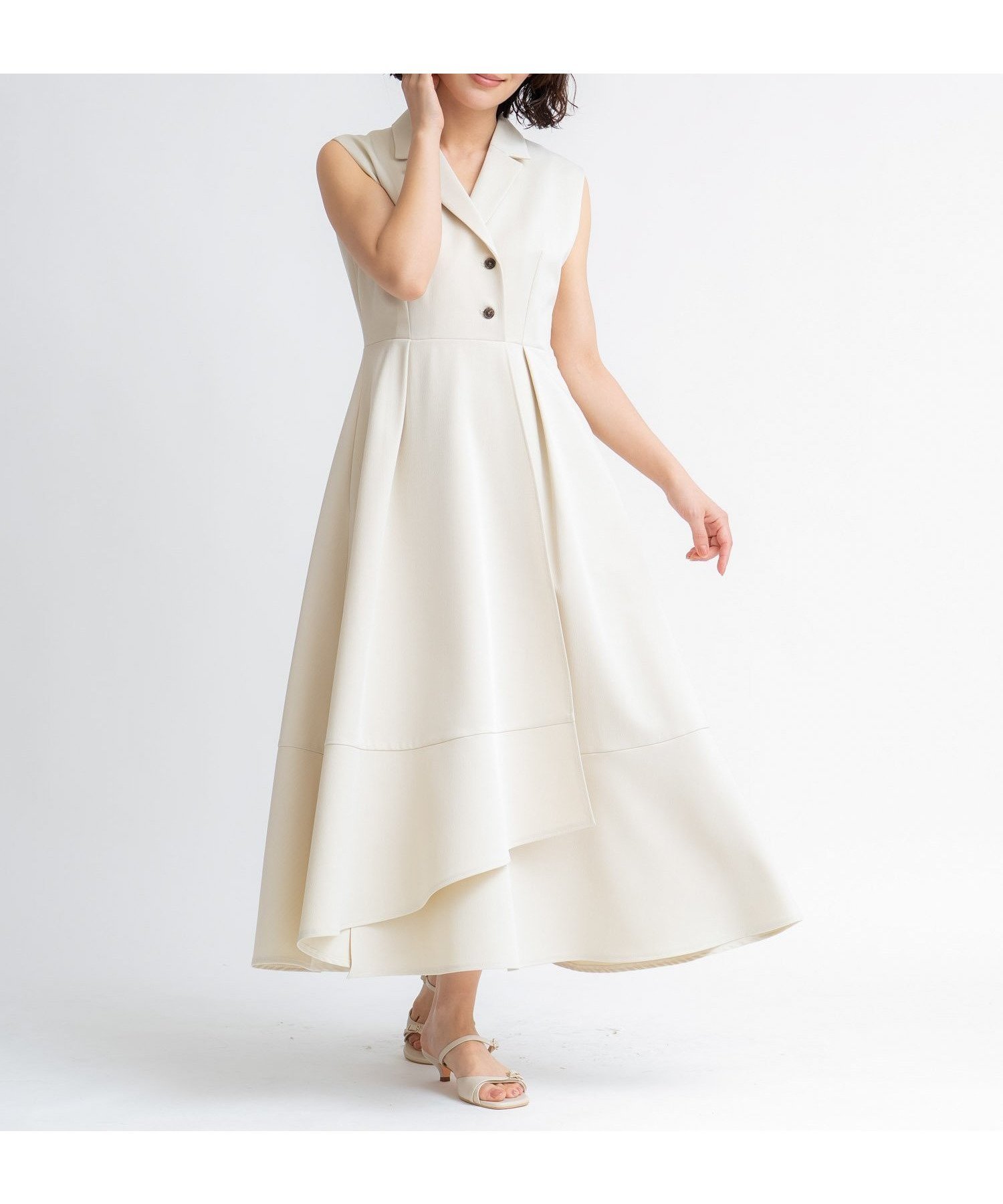 【ノエラ/Noela】のテーラーカラーノースリワンピース インテリア・キッズ・メンズ・レディースファッション・服の通販 founy(ファウニー) 　ファッション　Fashion　レディースファッション　Fashion for Women　ワンピース　Dresses　コンパクト　Compact, Small Size　フィット　Fit, Slim Fit　フレア　Flare, Flared　ポケット　Pocket, Pocket Detail　エレガント 上品　Elegant　ベージュ|ID: prp329100004982604 ipo3291000000037327220