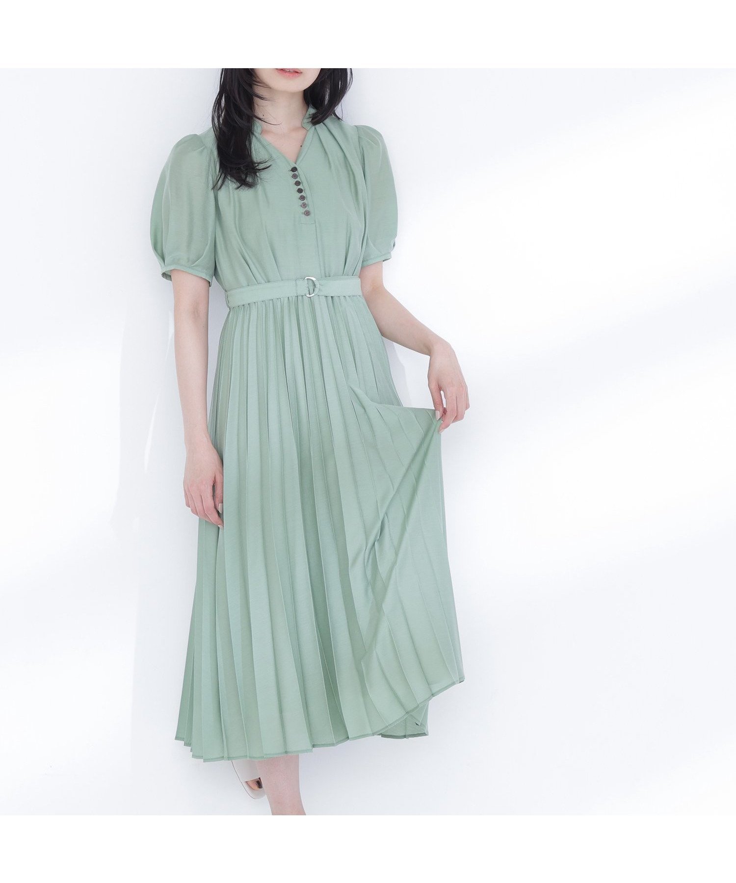 【ナチュラル ビューティー ベーシック/NATURAL BEAUTY BASIC】のフロントボタンプリーツワンピース インテリア・キッズ・メンズ・レディースファッション・服の通販 founy(ファウニー) 　ファッション　Fashion　レディースファッション　Fashion for Women　ワンピース　Dresses　シルバー　Silver, Metallic Silver　スキッパー　Skipper, Open Collar　スリーブ　Sleeve, Long Sleeve / Short Sleeve　フロント　Front, Front Design　プリーツ　Pleats, Pleated　エレガント 上品　Elegant　ライトグリーン|ID: prp329100004982649 ipo3291000000037327374