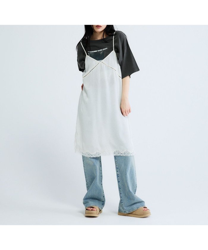【ジーナシス/JEANASiS】のレーストリムサテンキャミチュニック インテリア・キッズ・メンズ・レディースファッション・服の通販 founy(ファウニー) https://founy.com/ ファッション Fashion レディースファッション Fashion for Women トップス・カットソー Cut & Sew Tops キャミソール&ノースリーブ Camisoles & Sleeveless Tops インナー Innerwear ヴィンテージ Vintage Style 今季 This Season, Current Season サテン Satin, Glossy Fabric シンプル Simple, Minimal スウェット / スエット Sweatshirt, Sweatwear ストレート Straight, Straight Cut スリット Slit, Slit Detail デニム Denim, Jeans Material トレンド Trend, Trending Now ドレープ Drape, Draping Fabric なめらか Smooth, Silky Texture レース Lace, Lace Fabric おすすめ Recommended / Our Picks エレガント 上品 Elegant |ID: prp329100004982727 ipo3291000000037327616