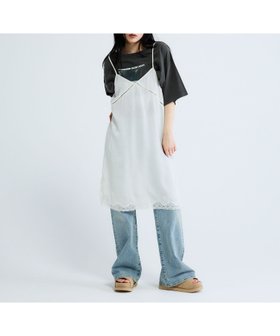 【ジーナシス/JEANASiS】のレーストリムサテンキャミチュニック 大人の最旬トレンドファッション＆コーディネート founy(ファウニー) ファッション Fashion レディースファッション Fashion for Women トップス・カットソー Cut & Sew Tops キャミソール&ノースリーブ Camisoles & Sleeveless Tops インナー Innerwear ヴィンテージ Vintage Style 今季 This Season, Current Season サテン Satin, Glossy Fabric シンプル Simple, Minimal スウェット / スエット Sweatshirt, Sweatwear ストレート Straight, Straight Cut スリット Slit, Slit Detail デニム Denim, Jeans Material トレンド Trend, Trending Now ドレープ Drape, Draping Fabric なめらか Smooth, Silky Texture レース Lace, Lace Fabric おすすめ Recommended / Our Picks エレガント 上品 Elegant |ID:prp329100004982727