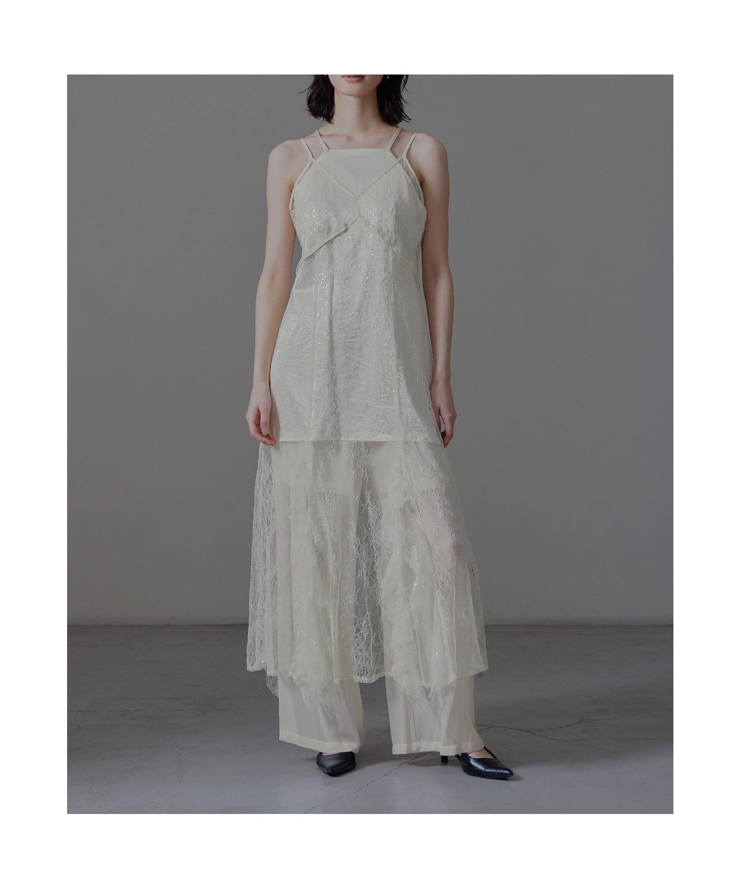 【ビーフラット/bflat】のスパークルレースレディドレス 3点セット レース パンツドレス 結婚式 成人式 二次会 インテリア・キッズ・メンズ・レディースファッション・服の通販 founy(ファウニー) 　ファッション　Fashion　レディースファッション　Fashion for Women　パンツ　Pants & Trousers　インナー　Innerwear　キャミワンピース　Cami Dress, Slip Dress　サテン　Satin, Glossy Fabric　シフォン　Chiffon, Lightweight Fabric　スパンコール　Sequins, Sequin Embellishment　チュール　Tulip, Tulip Motif　ドレス　Dress, One-Piece　ボレロ　Bolero, Short Cardigan　ポケット　Pocket, Pocket Detail　無地　Plain, Solid Color　レース　Lace, Lace Fabric　おすすめ　Recommended / Our Picks　結婚式　Wedding　披露宴　Wedding Reception　二次会　After Party　アイボリー|ID: prp329100004982729 ipo3291000000037327624