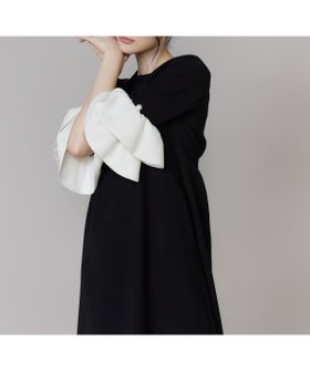 【マーリエ ル カセット/Maglie le cassetto】の《M Maglie le cassetto》袖フリルフレアワンピース 大人の最旬トレンドファッション＆コーディネート founy(ファウニー) ファッション Fashion レディースファッション Fashion for Women ワンピース Dresses シェイプ Shape, Slim Fit ストレッチ Stretch, Stretchy Fabric スマート Smart, Elegant ダブル Double, Double-Breasted パターン Pattern, Design Print フィット Fit, Slim Fit フェミニン Feminine, Girly フリル Frill, Ruffle フレア Flare, Flared |ID:prp329100004982740