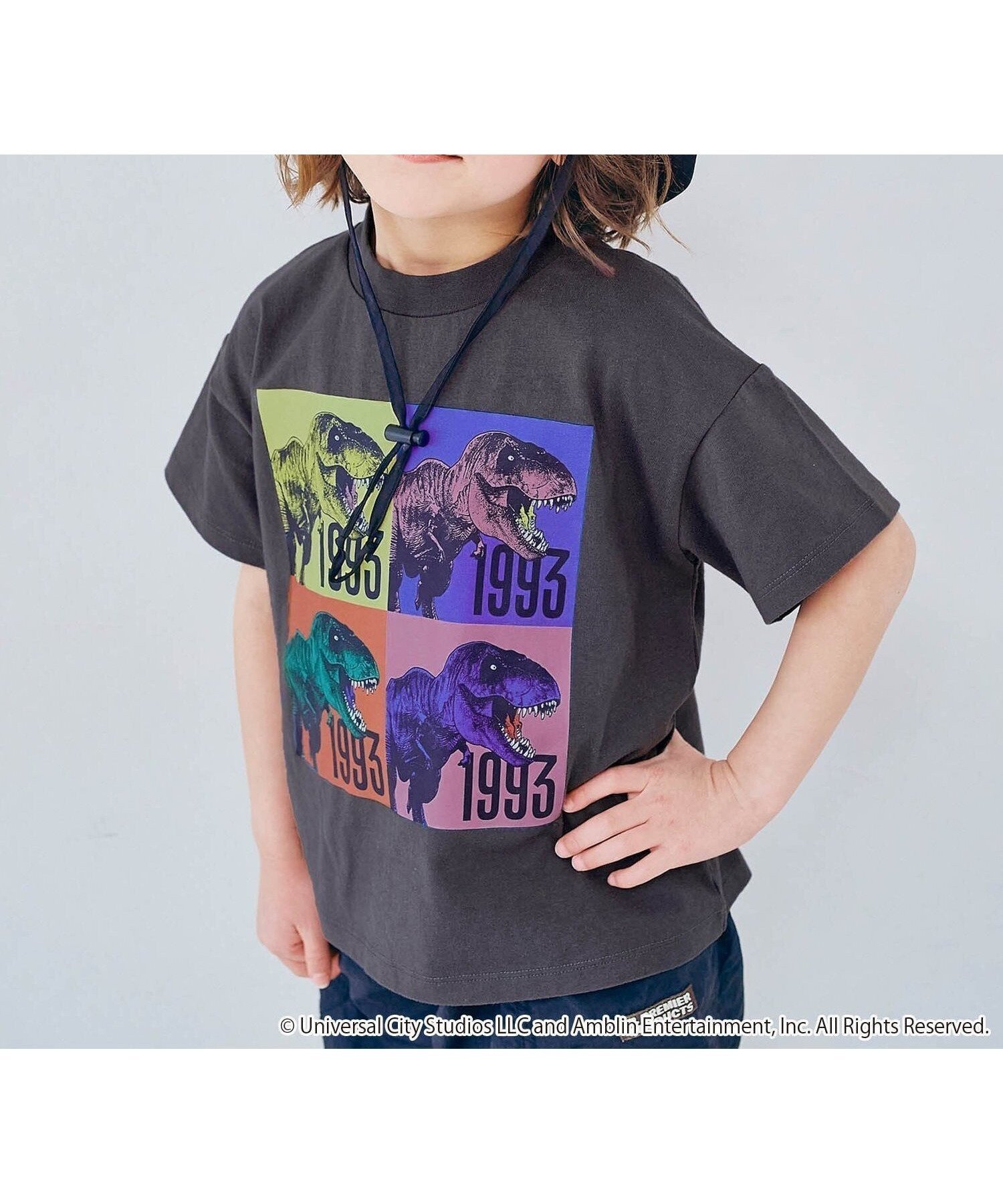 【エフオー オンラインストア/F.O.Online Store / KIDS】のジュラシックパーク バリエーショングラフィックTシャツ 大人の最旬トレンドファッション＆コーディネート founy(ファウニー) 　ファッション　Fashion　キッズファッション　Fashion for Kids　アウトドア　Outdoor Clothing　グラフィック　Graphic, Graphic Design　ハーフ　Half, Half-Length　フリル　Frill, Ruffle　プリント　Print, Printed Pattern　おすすめ　Recommended / Our Picks　 other-1|ID: prp329100004982785 ipo3291000000037328271