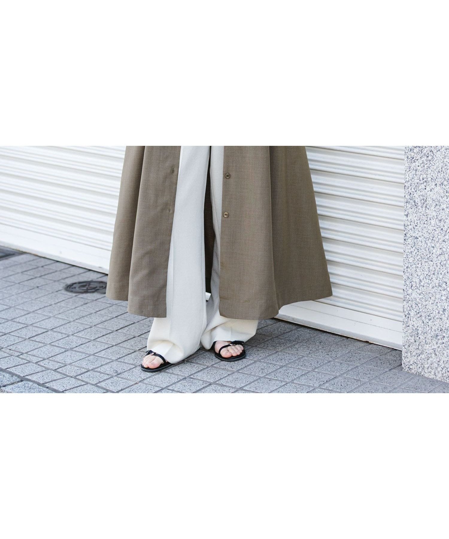 【センスオブプレイス/SENSE OF PLACE by URBAN RESEARCH】の『UR TECH DRYLUXE』リネンライクワンピース インテリア・キッズ・メンズ・レディースファッション・服の通販 founy(ファウニー) 　ファッション　Fashion　レディースファッション　Fashion for Women　ワンピース　Dresses　吸水　Absorbent, Quick-Dry　シンプル　Simple, Minimal　スマート　Smart, Elegant　S/S・春夏　SS, Spring/Summer, Warm Season　夏　Summer　エレガント 上品　Elegant　2026年　2026　2026春夏・S/S　Spring/Summer 2026 SS26　カーキ|ID: prp329100004982856 ipo3291000000037328743